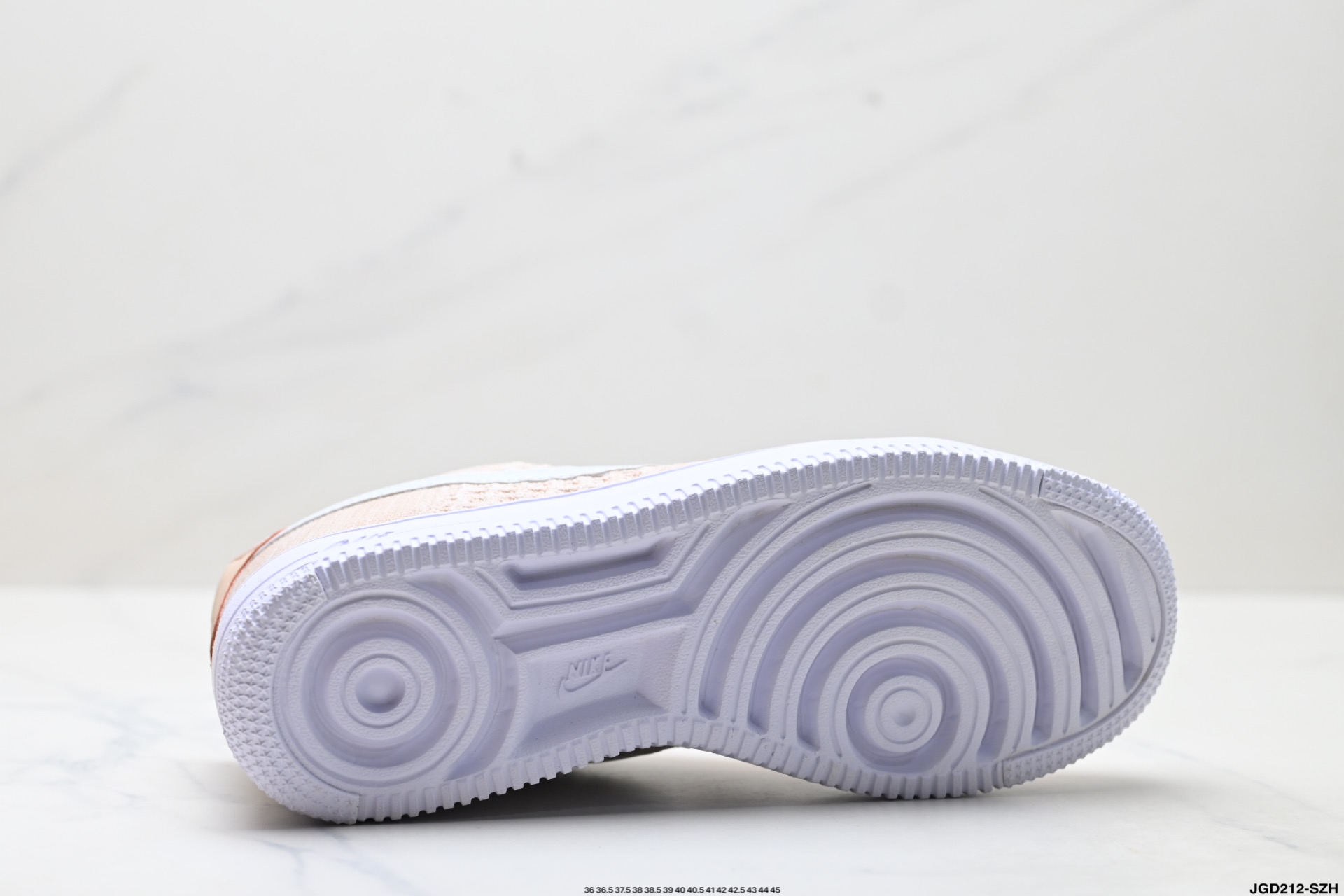 Nike Air Force 1 '07 Edición Especial: Comodidad y Estilo Inigualables 10 i1756227274499 7240 0 8
