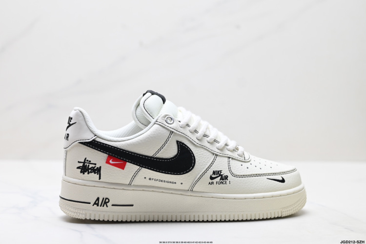נייק איר פורס 1 '07 Stussy - נעליים אופנתיים ומוסעים 1 נייק איר פורס 1 ’07 Stussy – נעליים אופנתיים ומוסעים