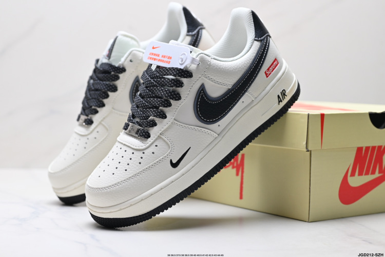 Nike Air Force 1 '07: Edición Limitada Louis Vuitton x Supreme 24 Nike Air Force 1 ’07: Edición Limitada Louis Vuitton x Supreme