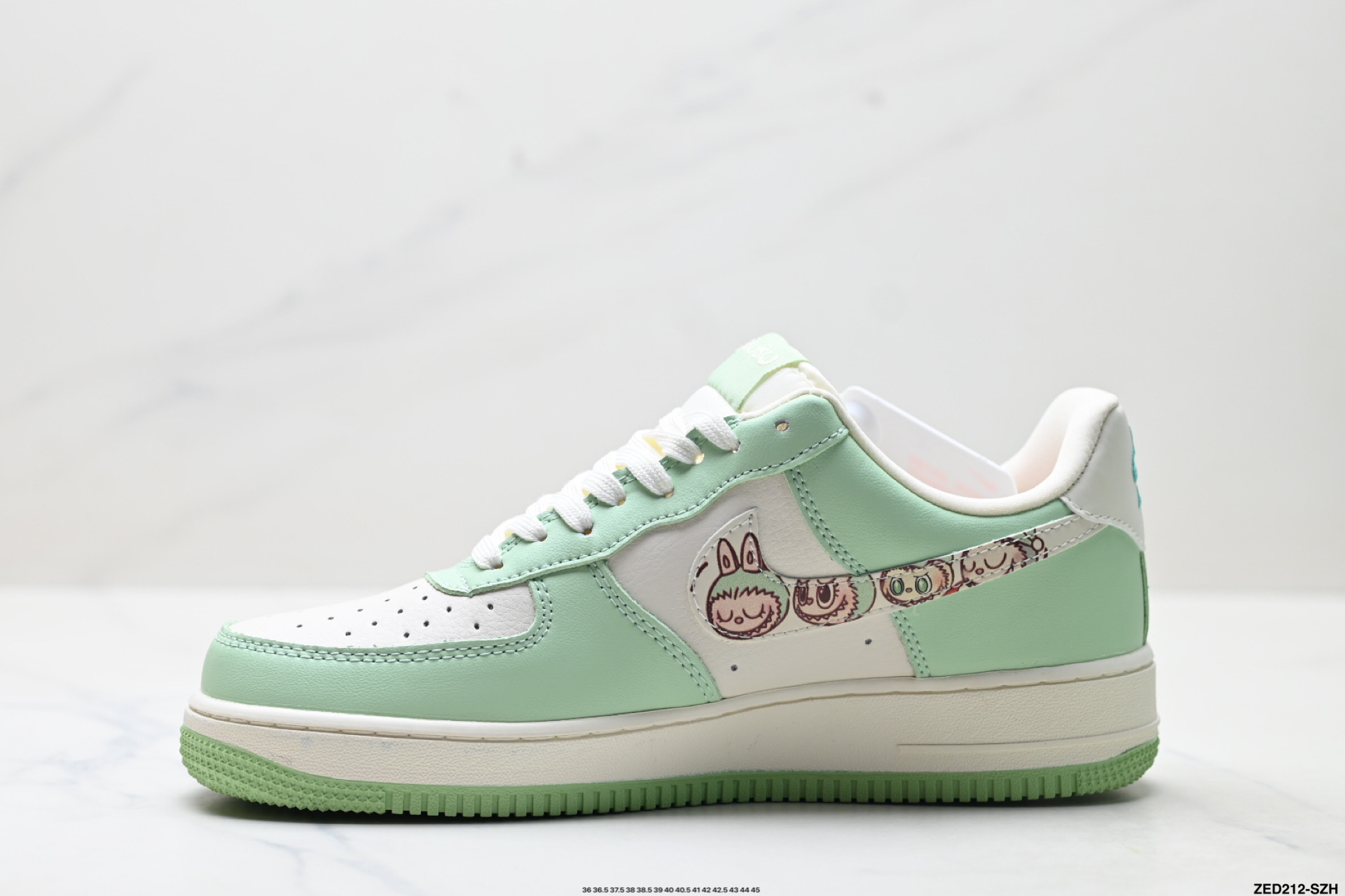 NIKE AIR FORCE 1‘07 LV8 KB1688-007