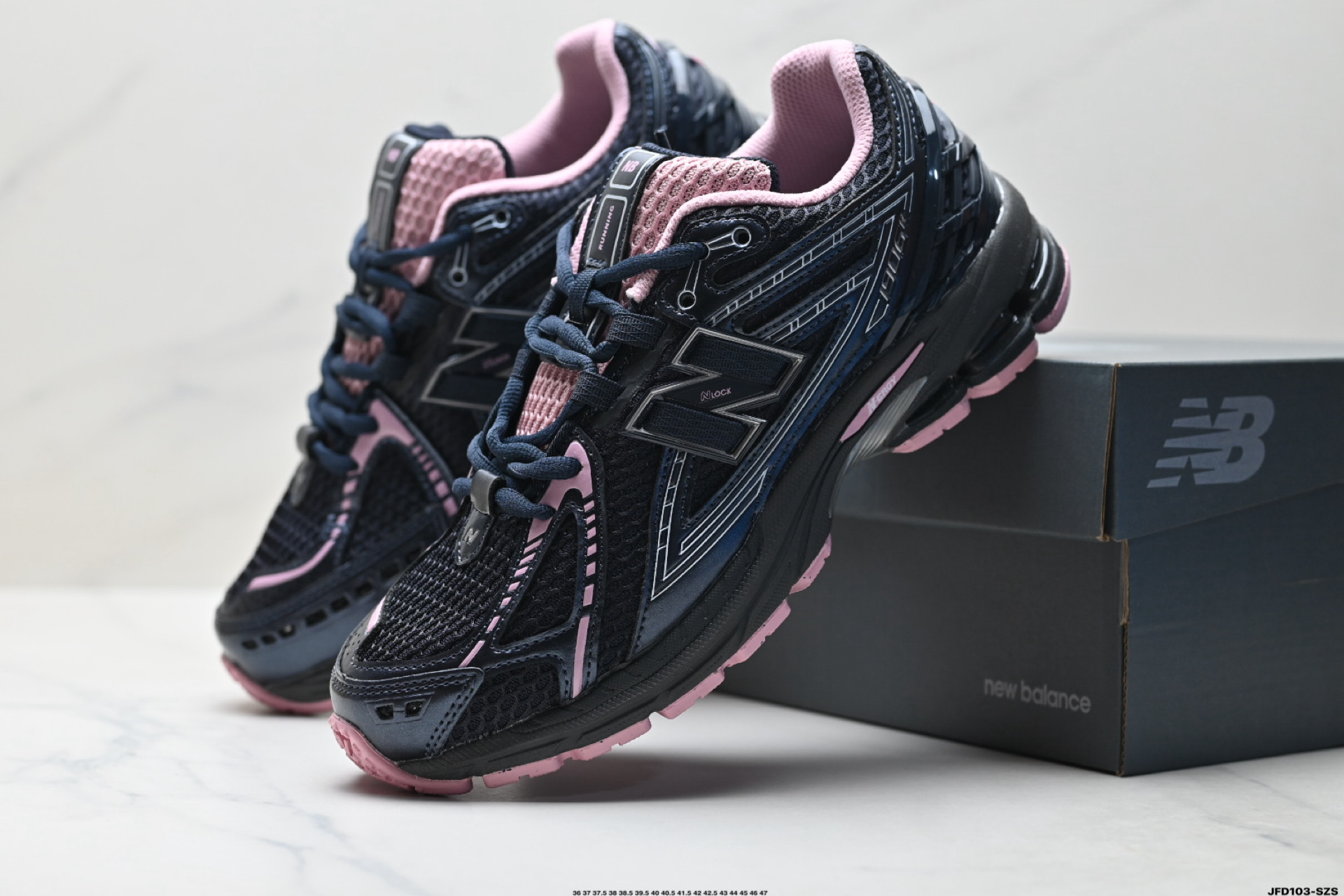 New Balance M1906系列 新百伦 复古单品宝藏老爹鞋款 复古元素叠加 质感超级棒 U1906RCU