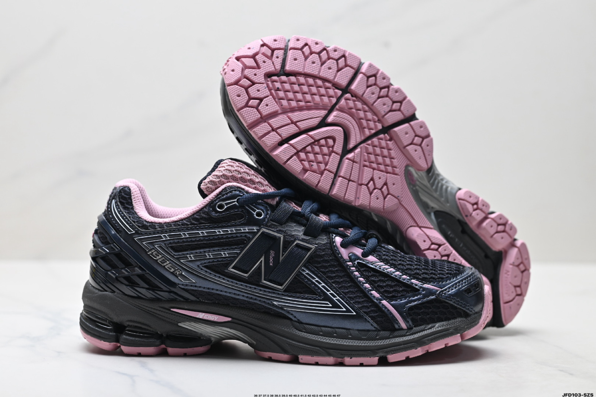 New Balance M1906系列 新百伦 复古单品宝藏老爹鞋款 复古元素叠加 质感超级棒 U1906RCU