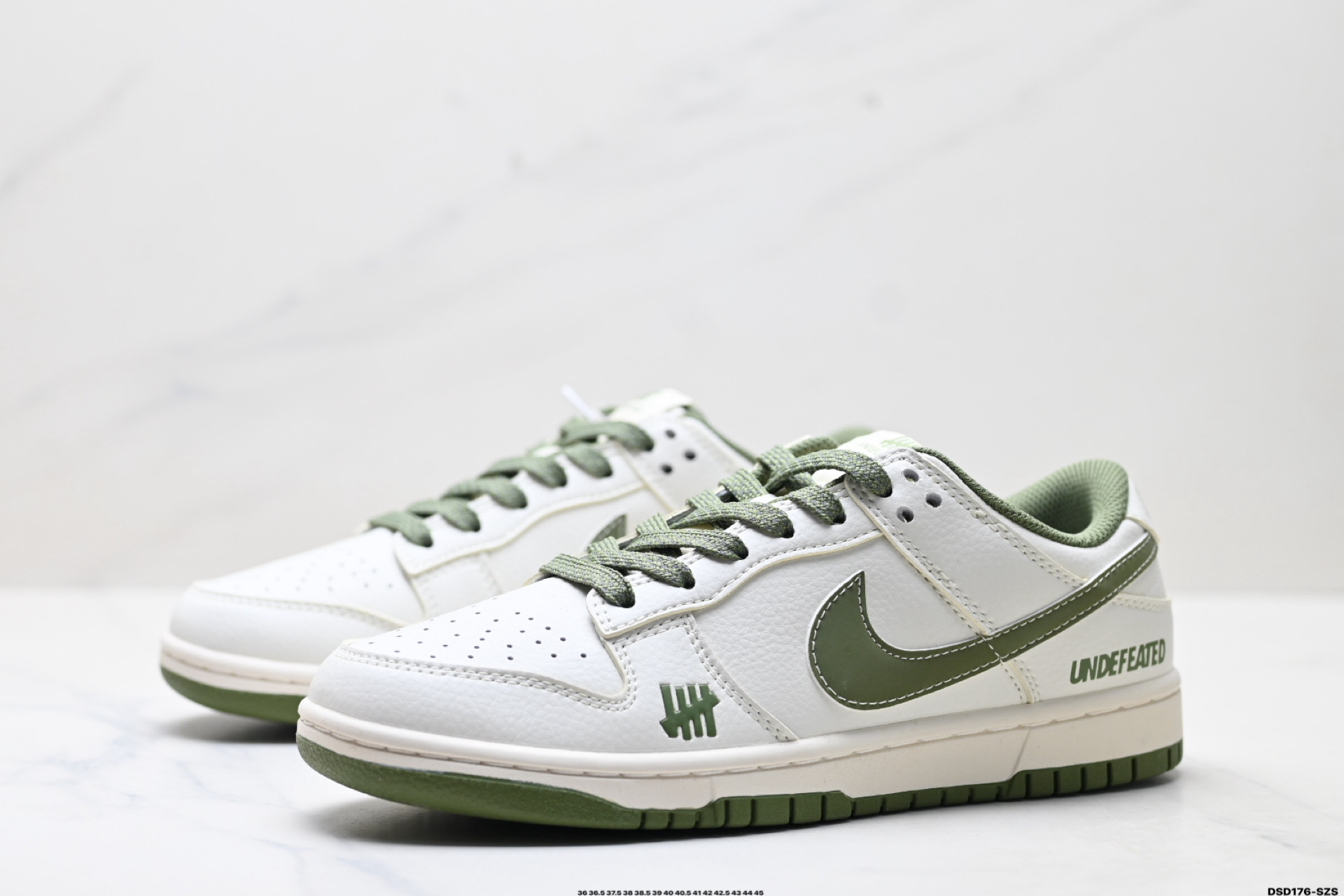 Nike Dunk Low Retro: Estilo Clásico y Comodidad para el Día a Día 5 i1756310052567 6521 0 3