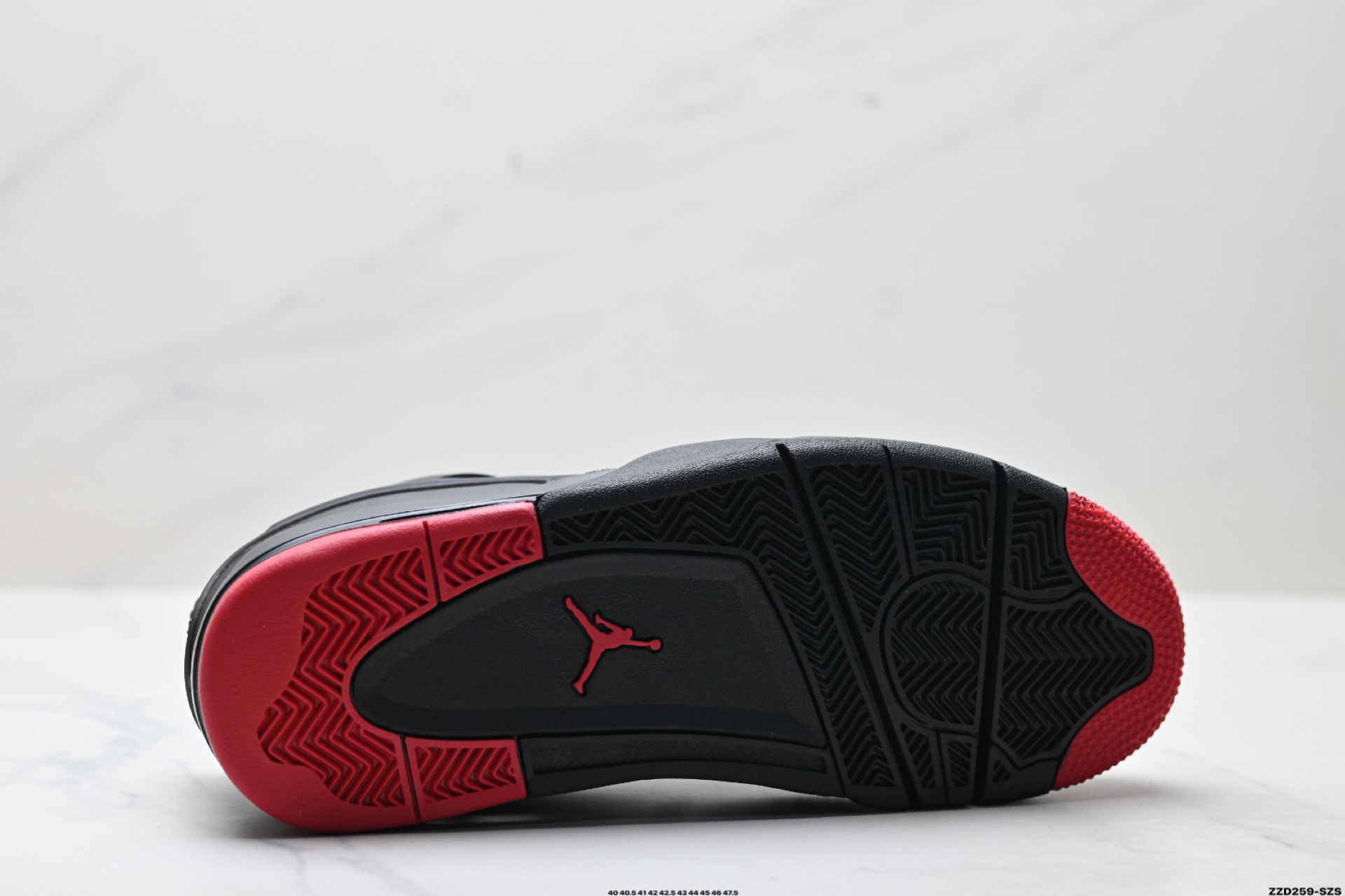 Nike Air Jordan 4 RM 防滑 低帮 复古篮球鞋 橡胶耐磨防滑大底 FQ7939-060