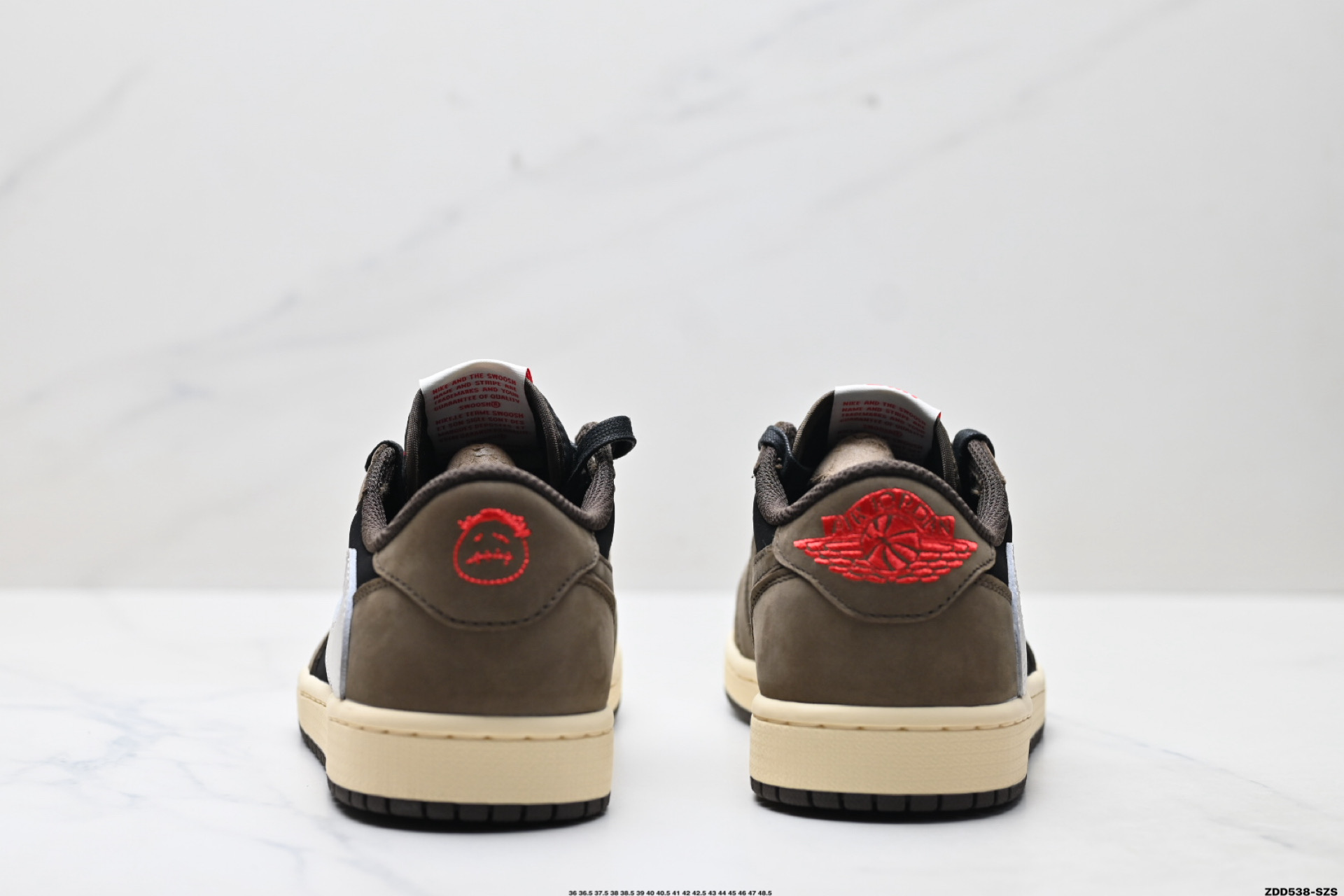 Nike Air Jordan 1 x Travis Scott: Estilo y Comodidad en Cada Paso 7 i1756310612899 1959 0 5