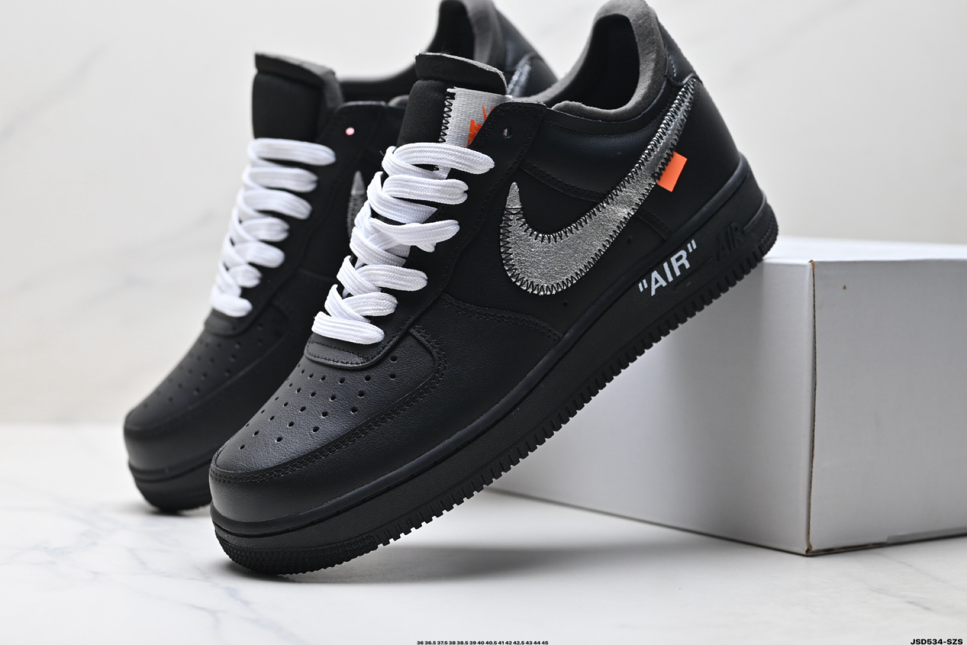 NIKE AIR FORCE 1‘07 AV5210-001