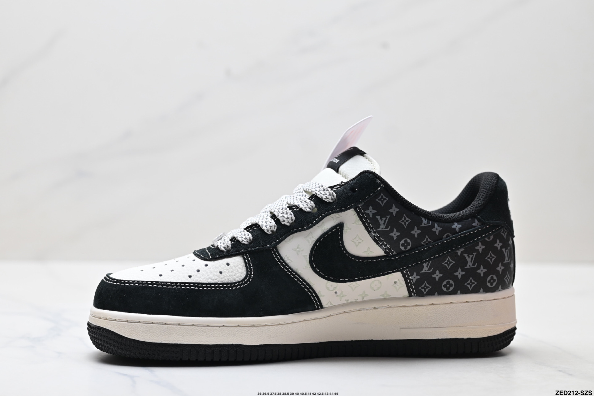 NIKE AIR FORCE 1‘07 LV8 CX5050-Y10