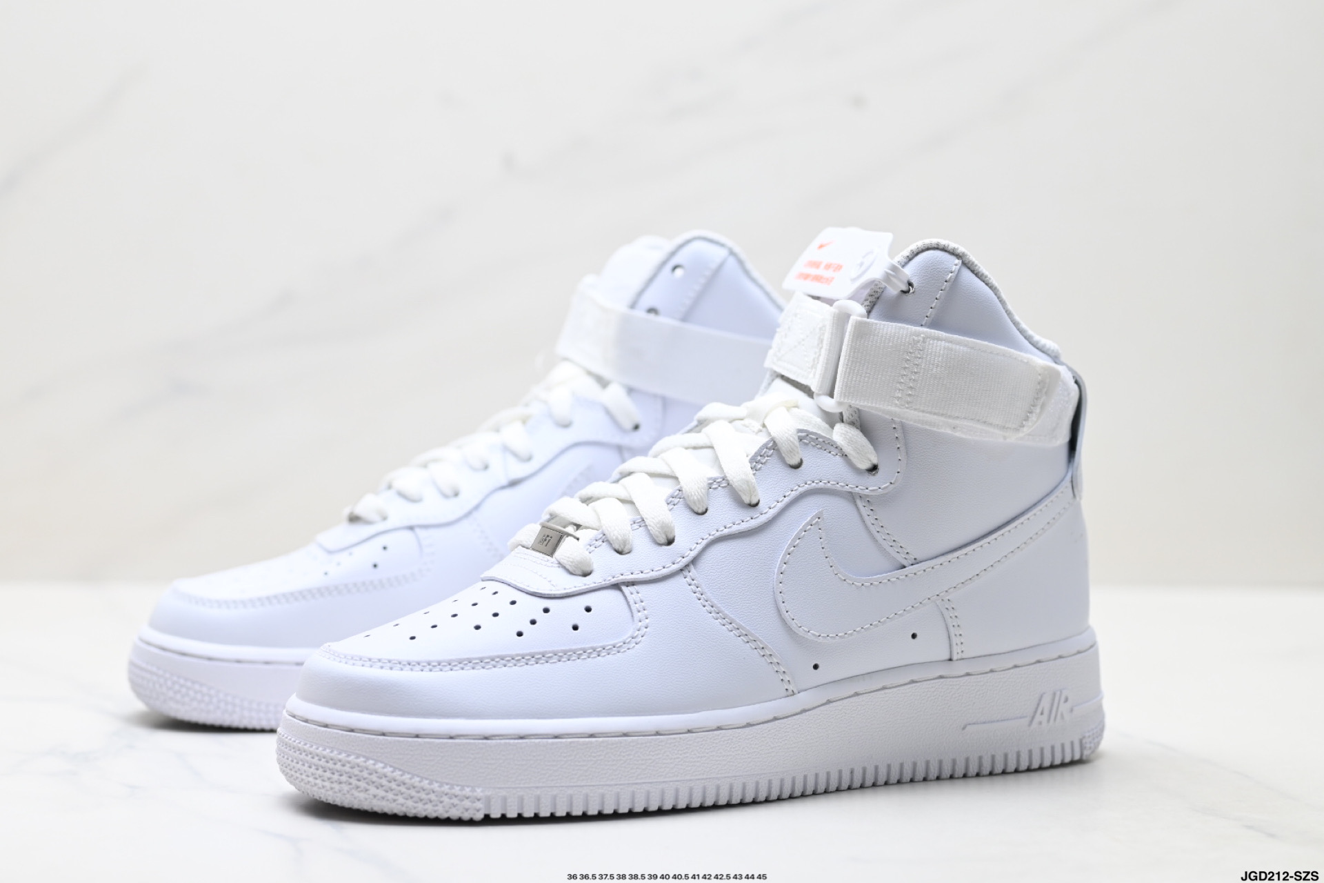 NIKE AIR FORCE 1‘07 HIGH DD9624-100