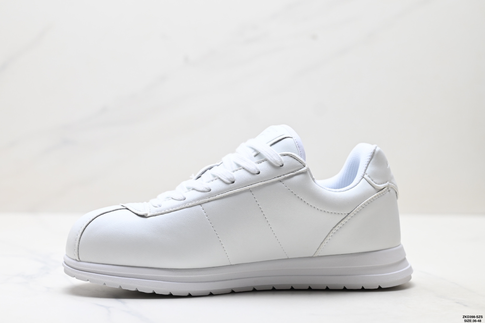 Louis Vuitton x Nigo Zapatos Casuales Blancos con Cordones FW25 4 i1756311503278 6750 0 2