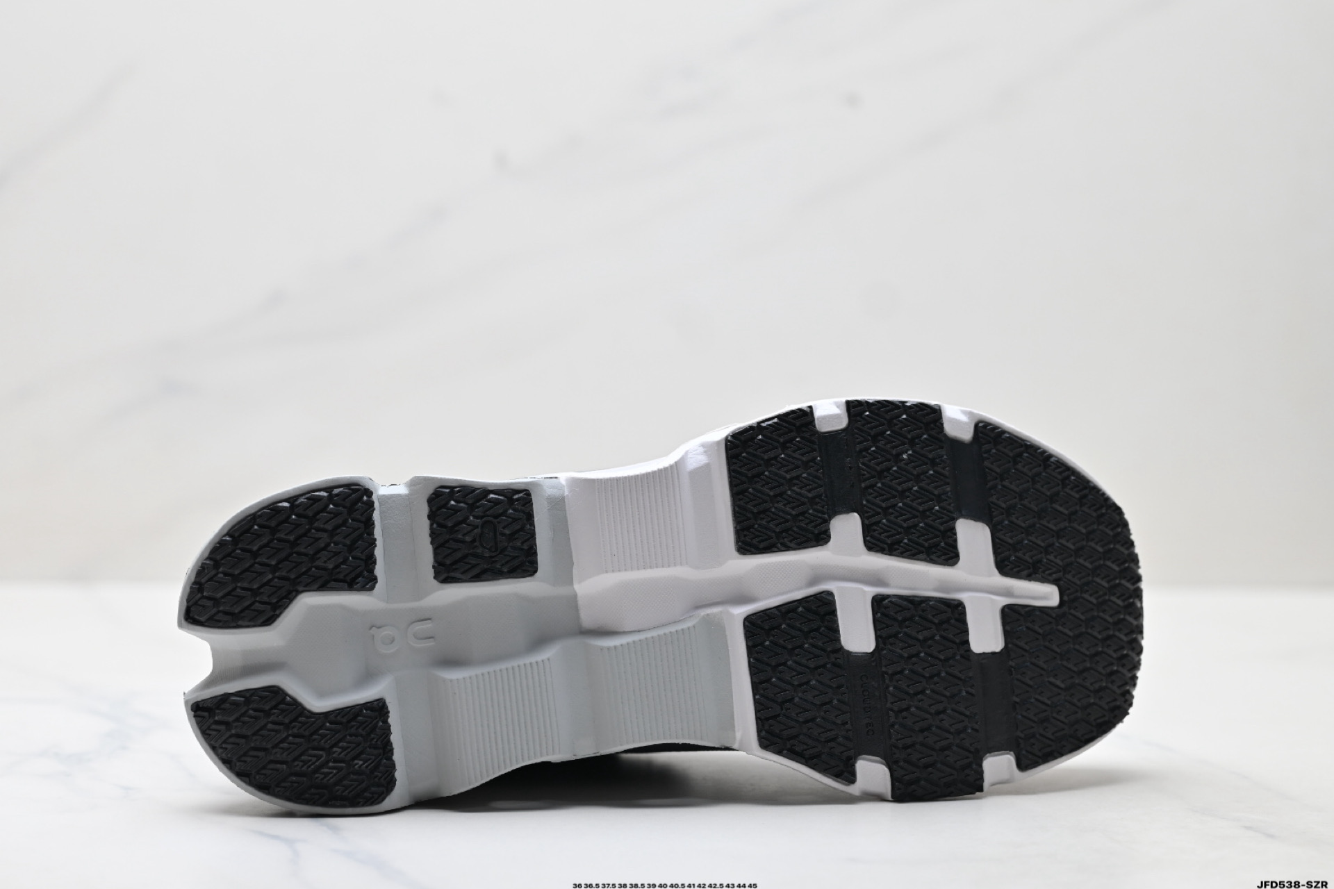 On Cloudflyer 5 Zapatillas de Running Hombre: Comodidad, Ligereza y Amortiguación 10 i1756395644768 8108 0 8