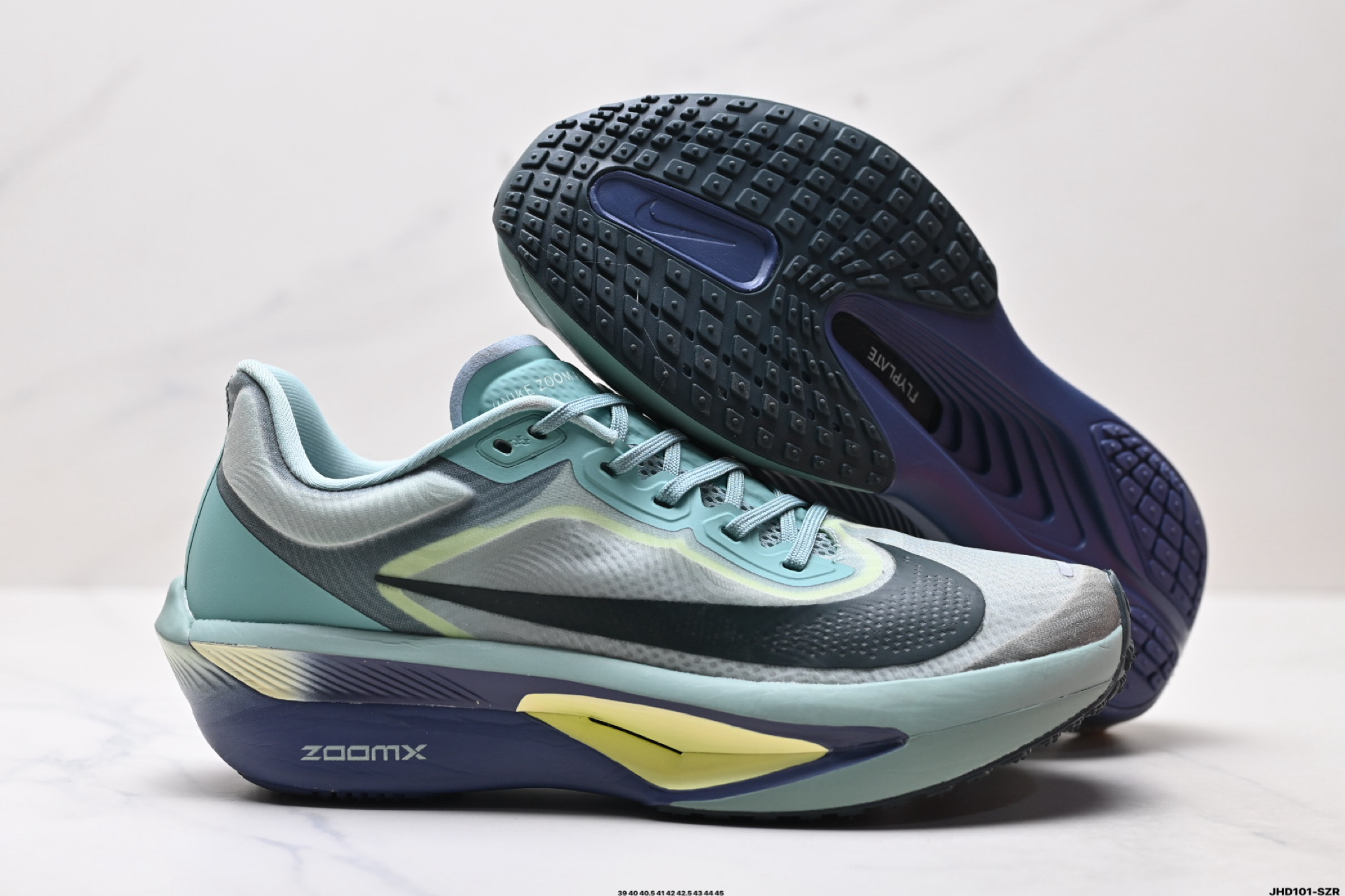 Nike ZoomX Invincible Run Flyknit: Zapatillas Ligeras para Correr 6 i1756396064536 7836 0 4