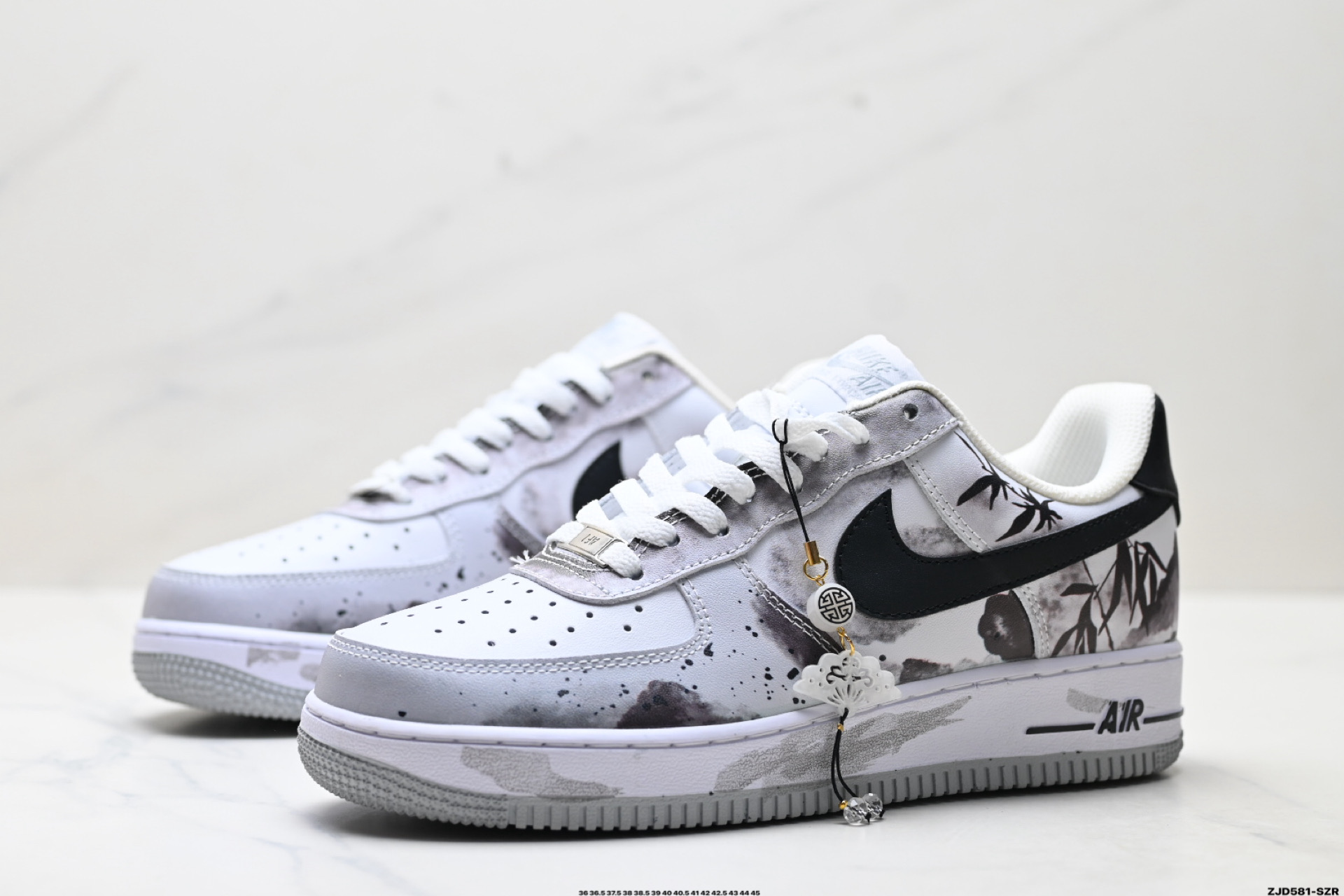 NIKE AIR FORCE 1‘07 FJ4146-100