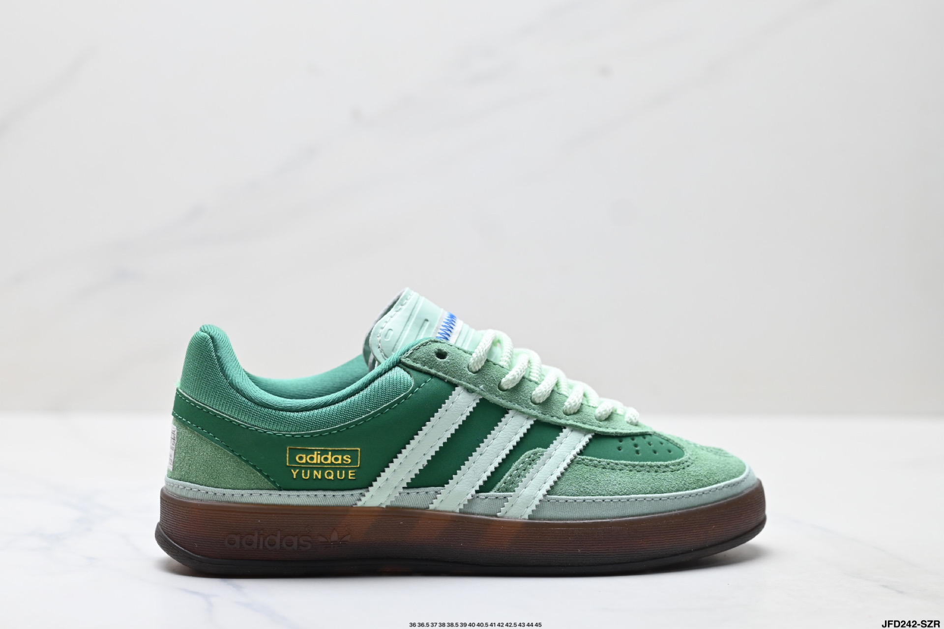 Bad Bunny x Adidas Originals Gazelle INdoor 三叶草休闲防滑耐磨低帮板鞋 JS5049