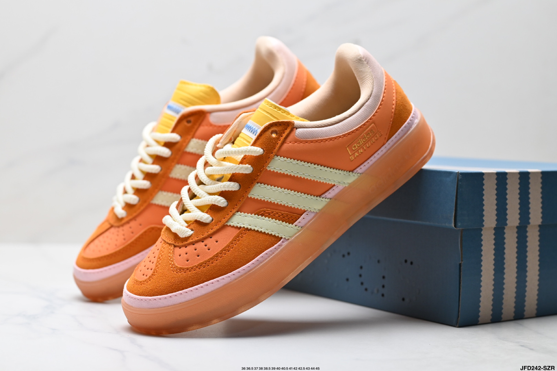 Bad Bunny x Adidas Originals Gazelle INdoor 三叶草休闲防滑耐磨低帮板鞋 JS5049