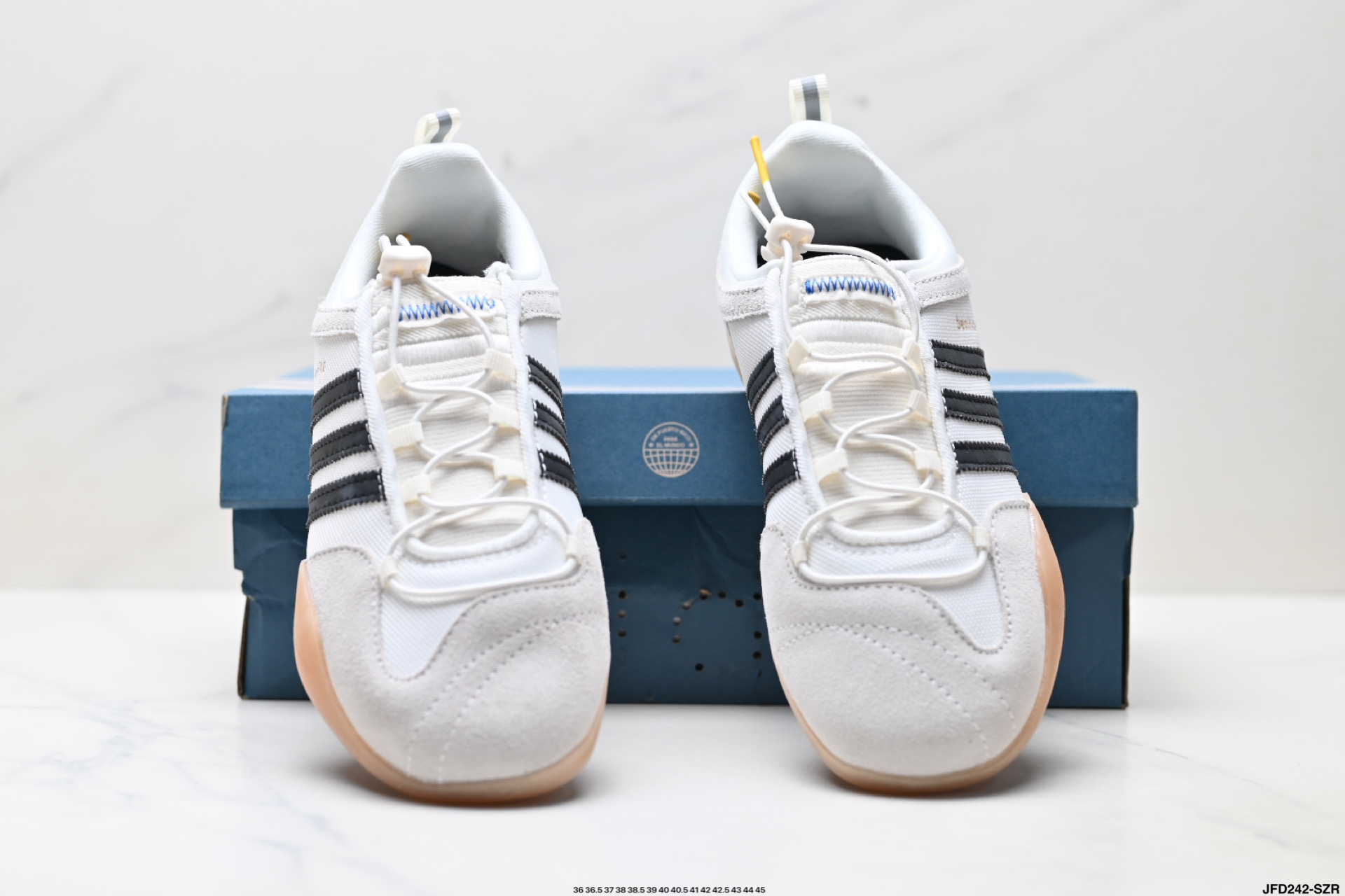 Bad Bunny x Adidas Ballerina 阿迪达斯 舒适百搭 防滑耐磨 低帮生活休闲鞋 JQ9229