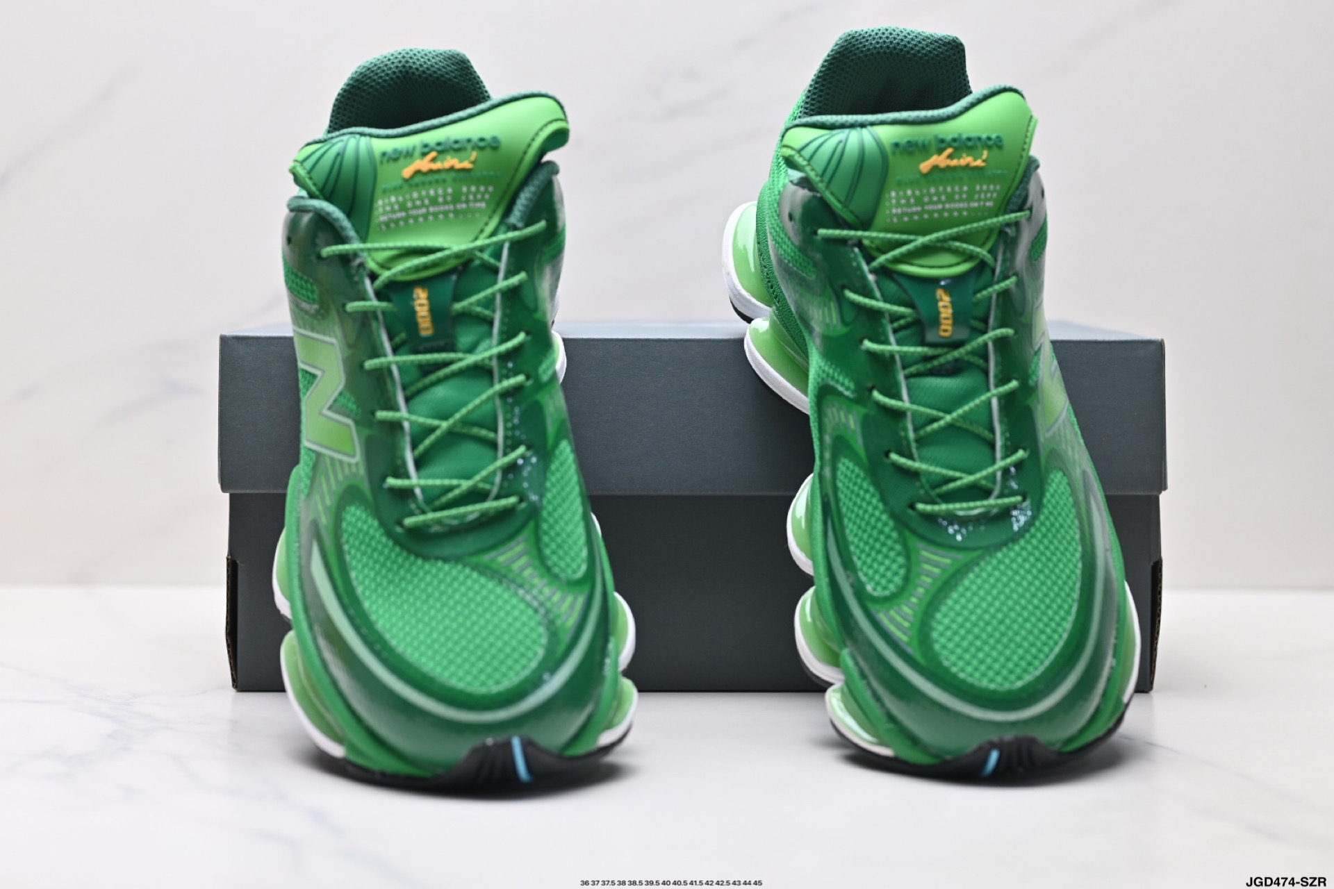 New Balance 新百伦 M2000系列 时尚百搭 织物人造革猪皮减震防滑耐磨低帮跑步鞋 U2000WGJ