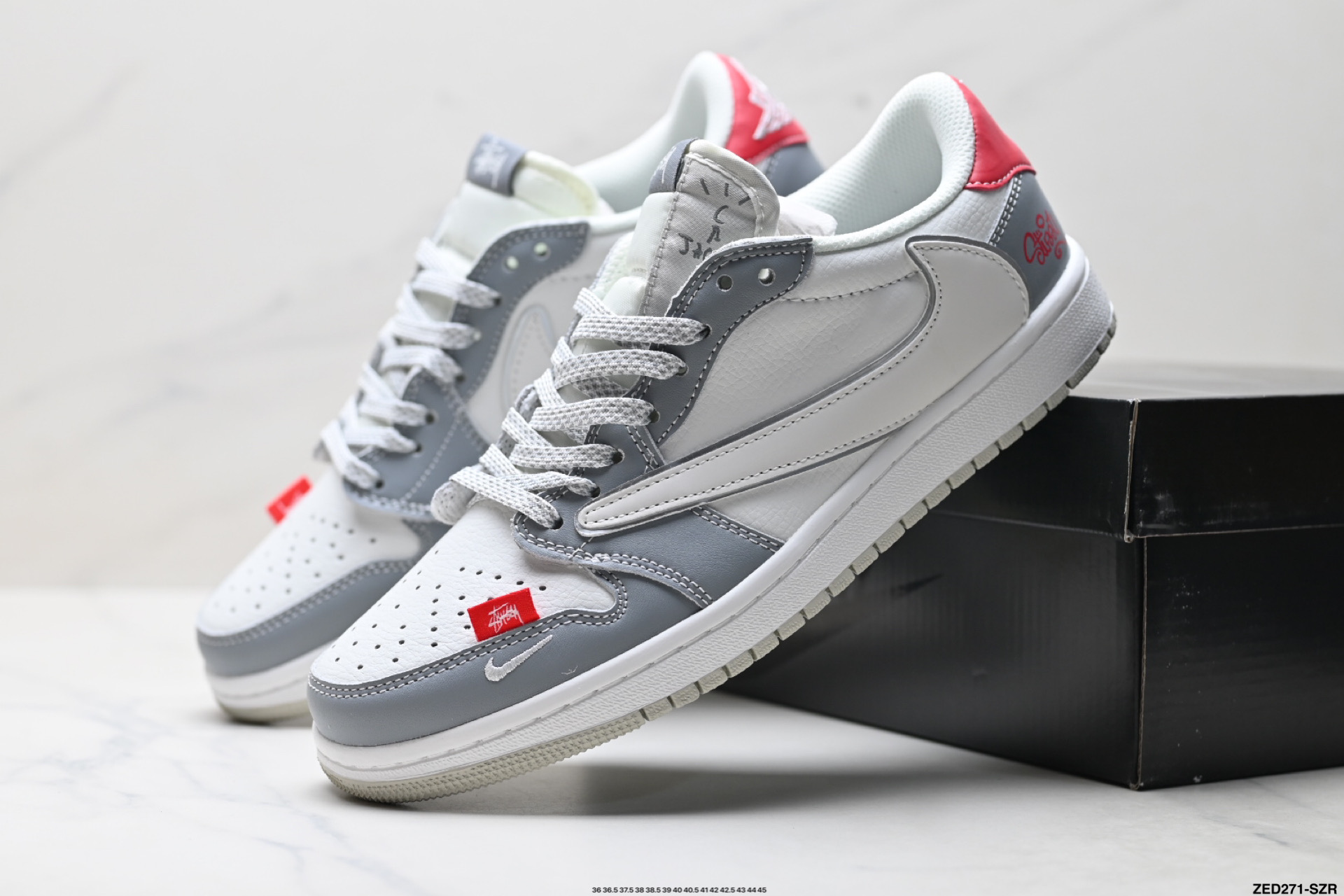 Nike Air Jordan 1 x Travis Scott AJ1倒勾 乔一倒钩 ‘DIY’定制 耐克 低帮文化篮球鞋 DZ5899-006