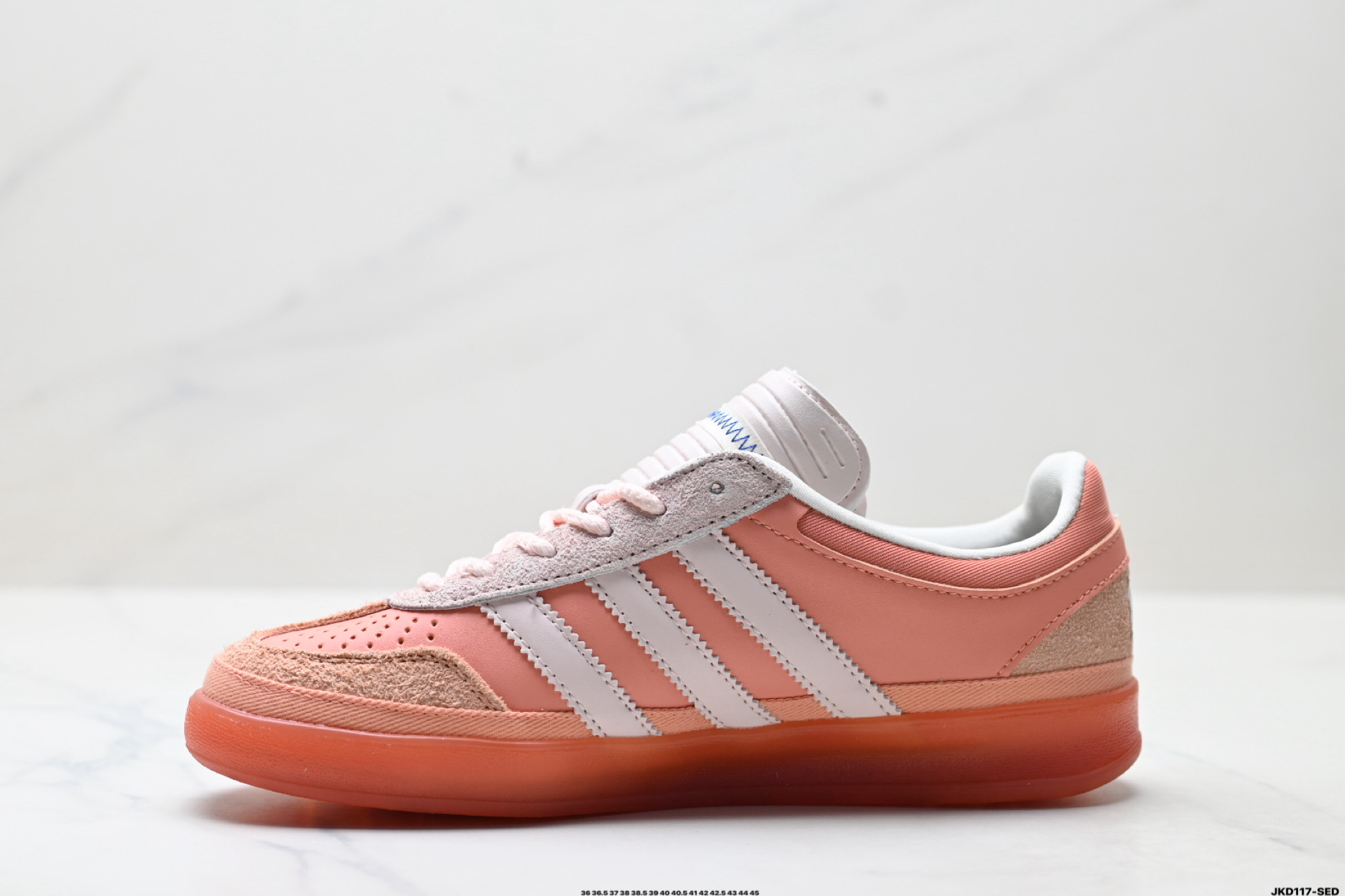 Bad Bunny x Adidas Originals Gazelle INdoor 三叶草休闲防滑耐磨低帮板鞋 JS5052
