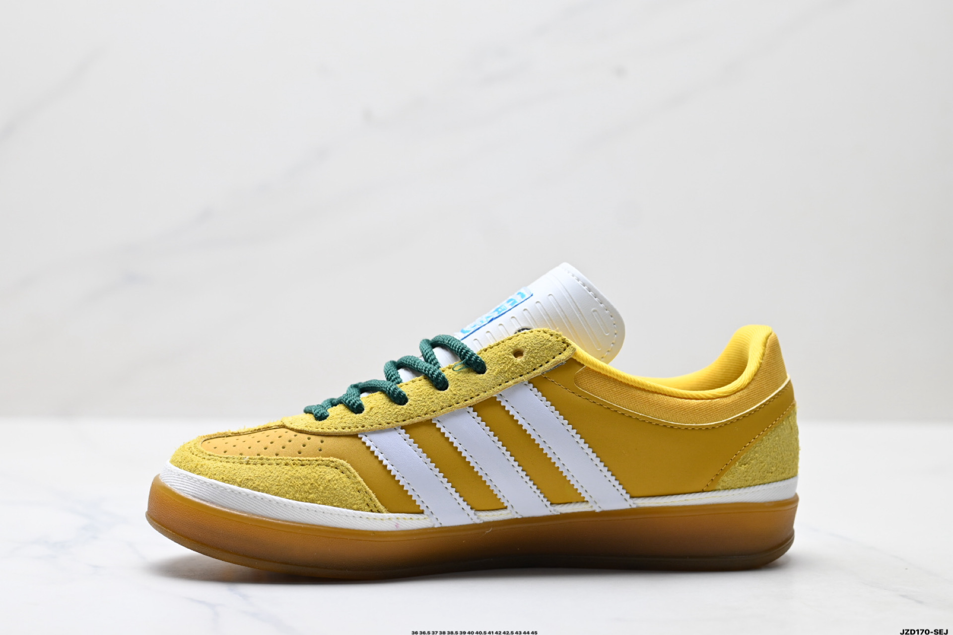 Bad Bunny x Adidas Originals Gazelle INdoor 三叶草休闲防滑耐磨低帮板鞋 JS5053