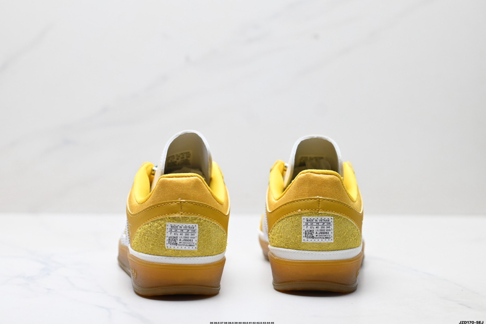 Bad Bunny x Adidas Originals Gazelle INdoor 三叶草休闲防滑耐磨低帮板鞋 JS5053