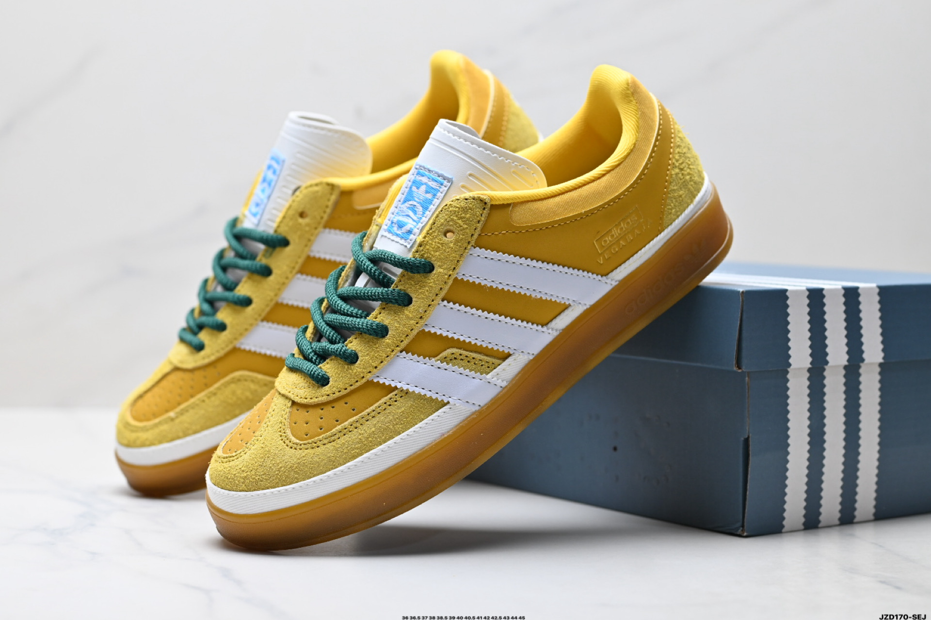 Bad Bunny x Adidas Originals Gazelle INdoor 三叶草休闲防滑耐磨低帮板鞋 JS5053