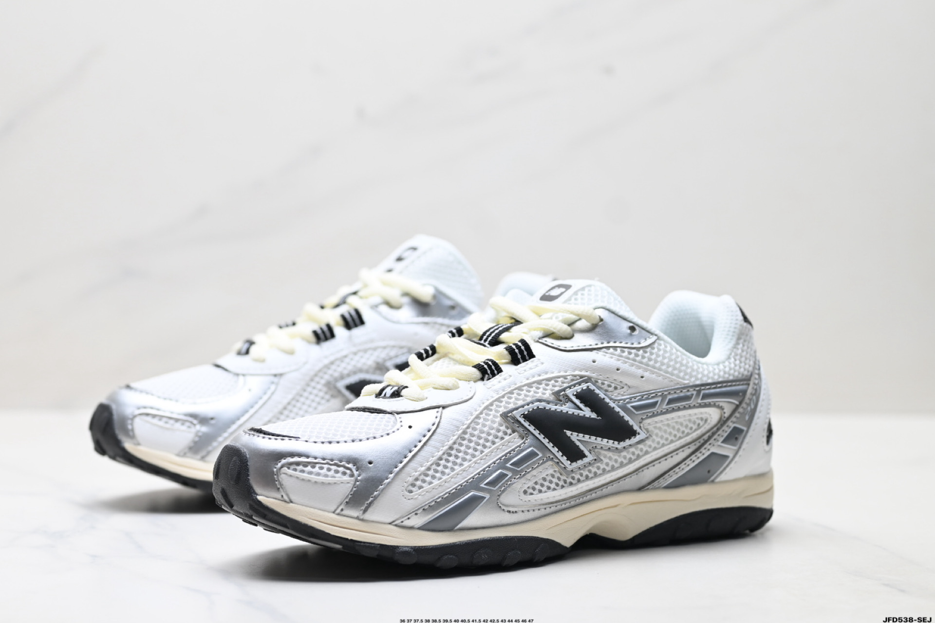 New Balance 204L系列 新百伦 薄底鞋 薄底皮质鞋带德训系 减震耐磨包裹性支撑轻便 低帮 生活休闲鞋 U204LSWD