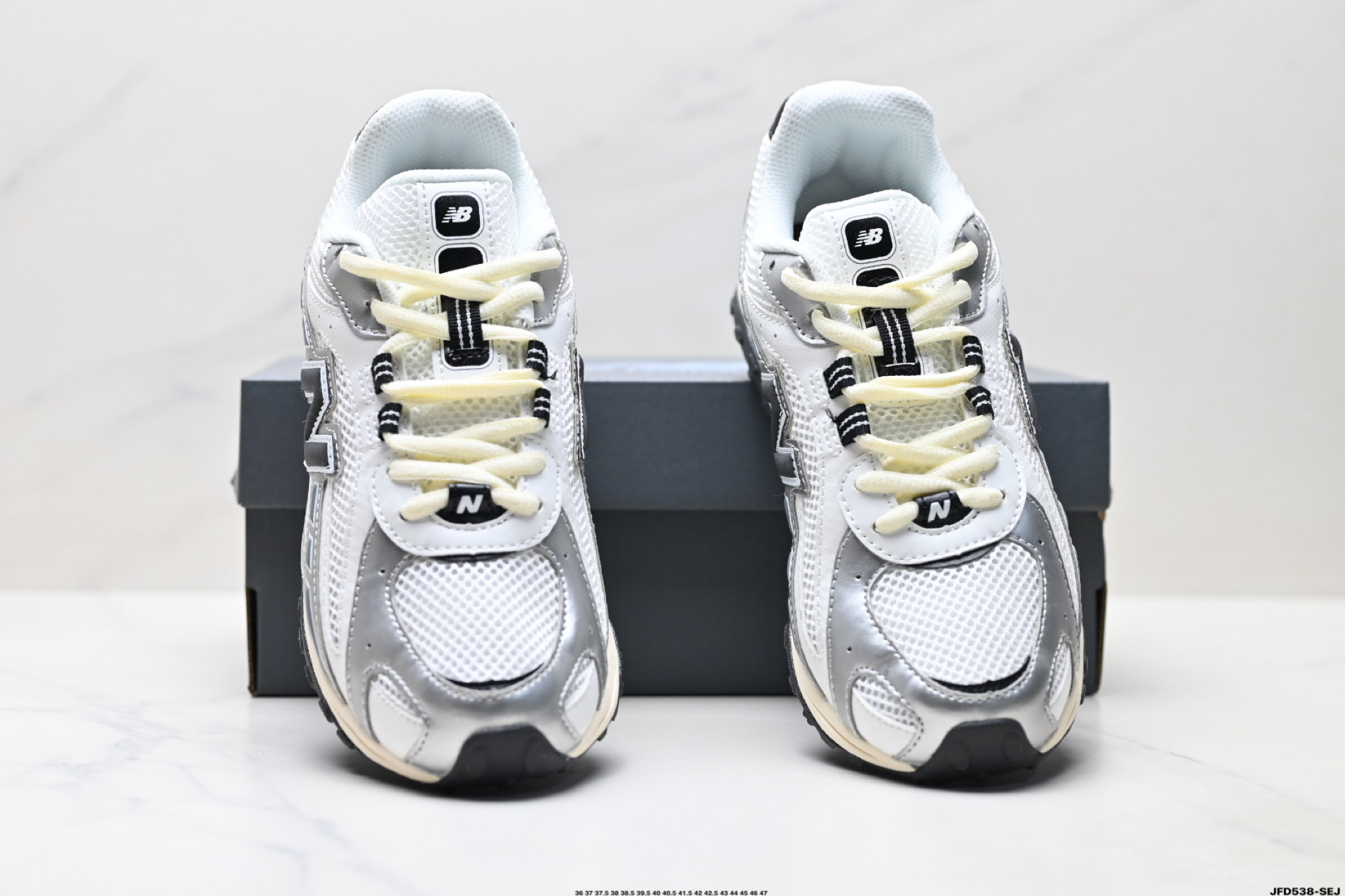 New Balance 204L系列 新百伦 薄底鞋 薄底皮质鞋带德训系 减震耐磨包裹性支撑轻便 低帮 生活休闲鞋 U204LSWD