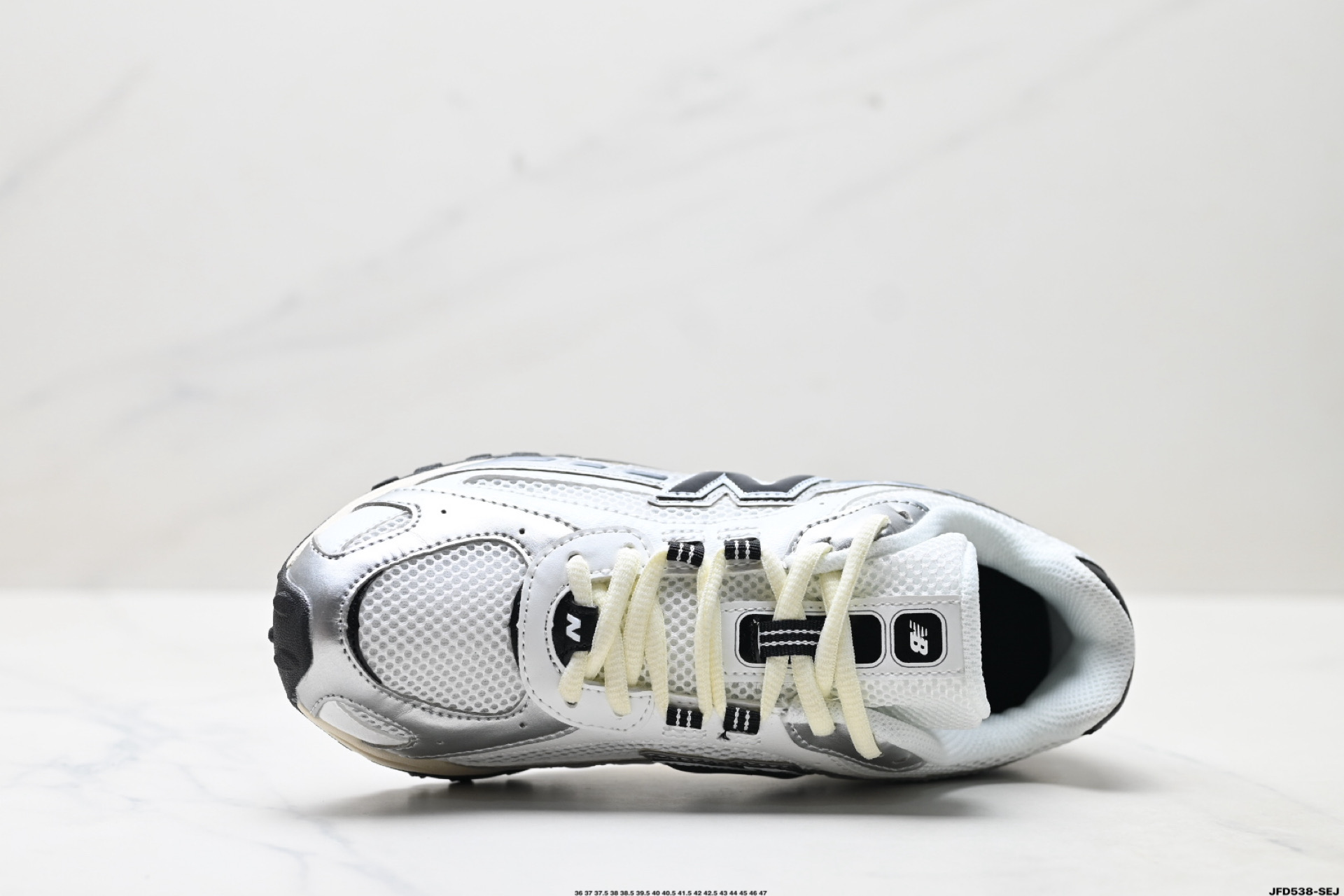 New Balance 204L系列 新百伦 薄底鞋 薄底皮质鞋带德训系 减震耐磨包裹性支撑轻便 低帮 生活休闲鞋 U204LSWD