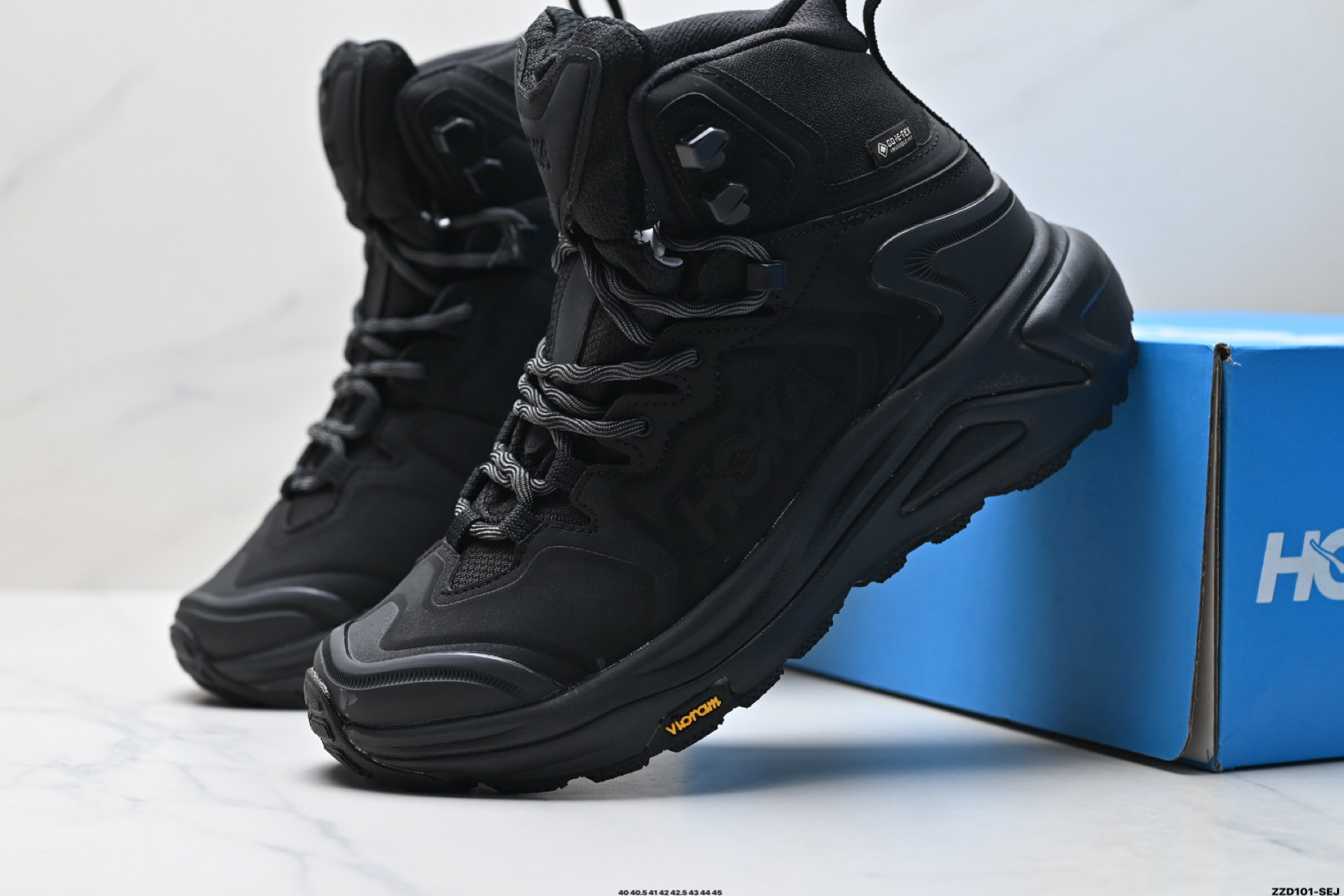 HOKA ONE ONE KAHA 3 HIGH GTX 高帮专业越野跑步鞋 1162530