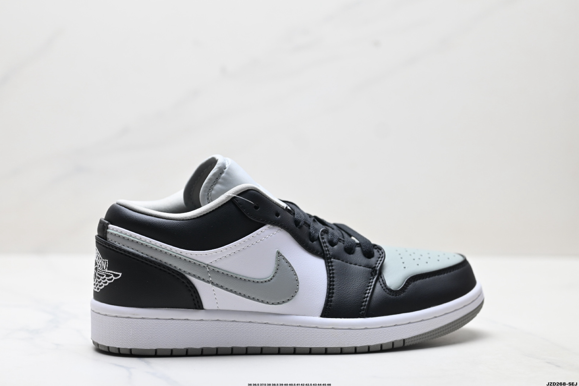 🈴💰160
公司级✅Nike Air Jordan 1 Low AJ1乔1低帮休闲板鞋 同步官方配色 
官方货号:553560-030
尺码:36 36.5 37.5 38 38.5 39 40 40.5 41 42 42.5 43 44 45 46
ID:JZD268-SEJ