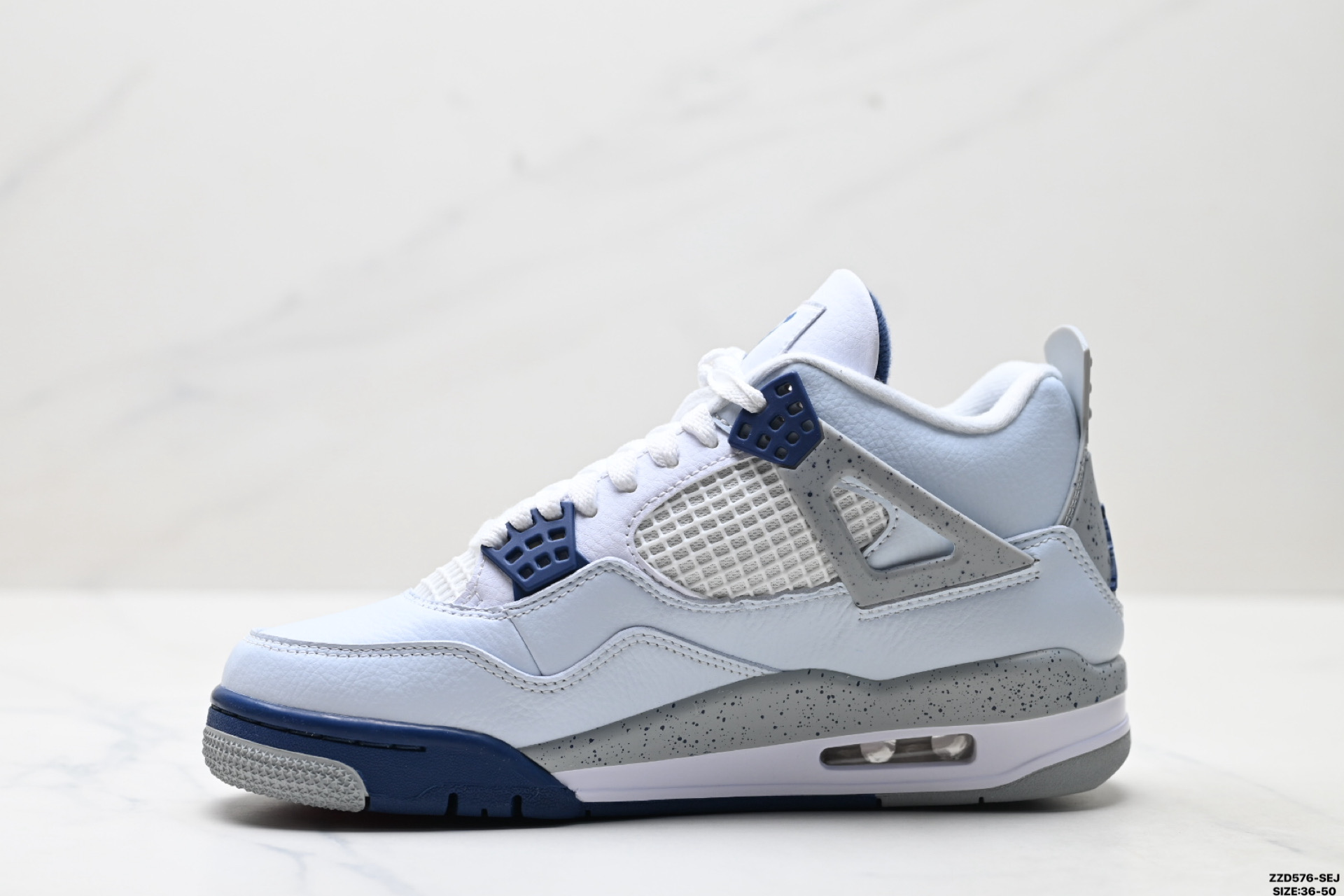 Nike Air Jordan 4 Retro: Comodidad y Estilo Urbano en Cada Paso 4 i1756570509351 1157 0 2
