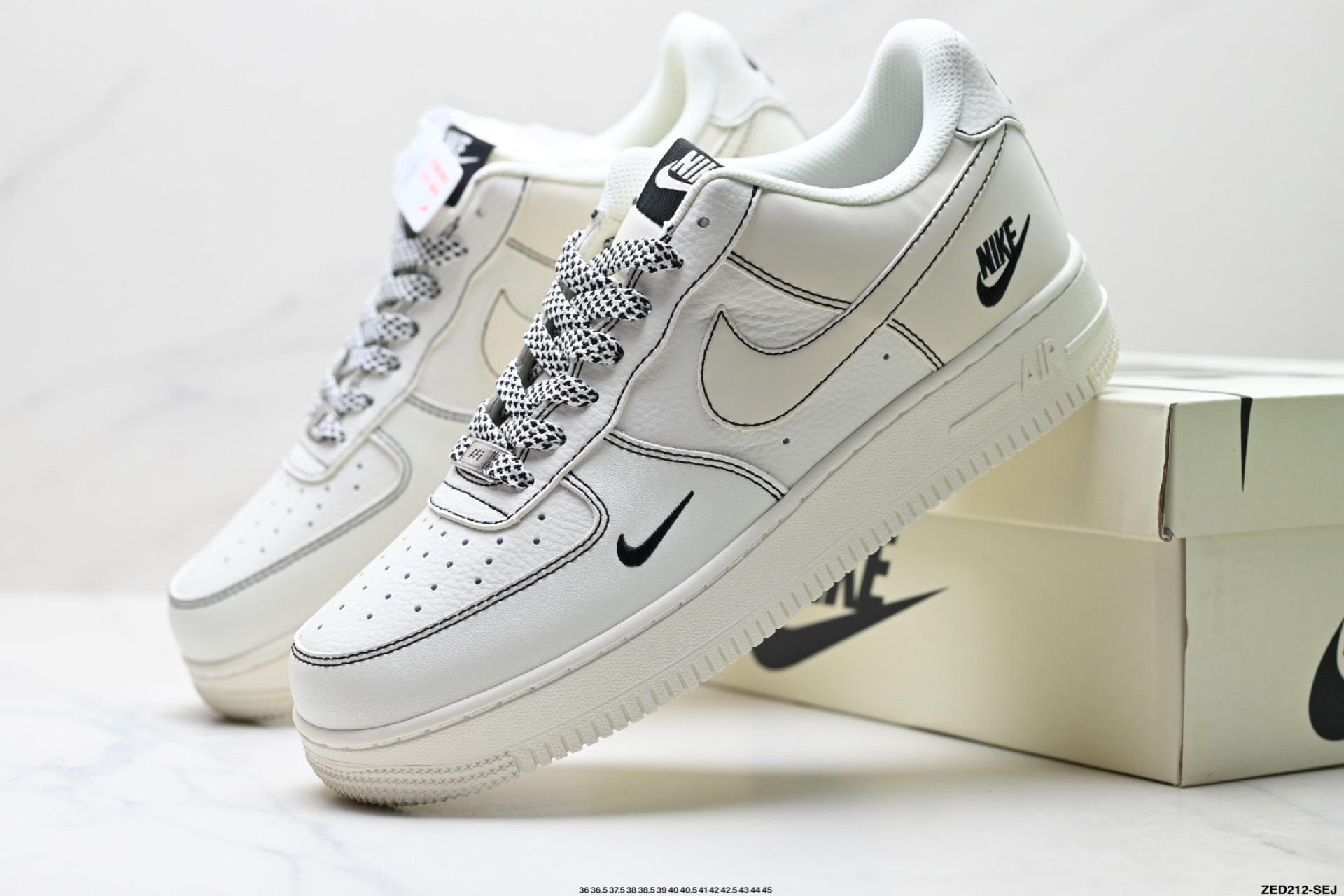 Nike Air Force 1 '07 WB: Comodidad y estilo icónico en cada paso 9 i1756570941084 8399 0 7