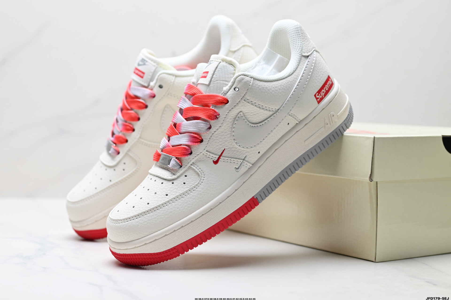 Nike Air Force 1 '07 Supreme: Elegancia y Comodidad en Cada Paso 9 i1756571385690 9440 0 7