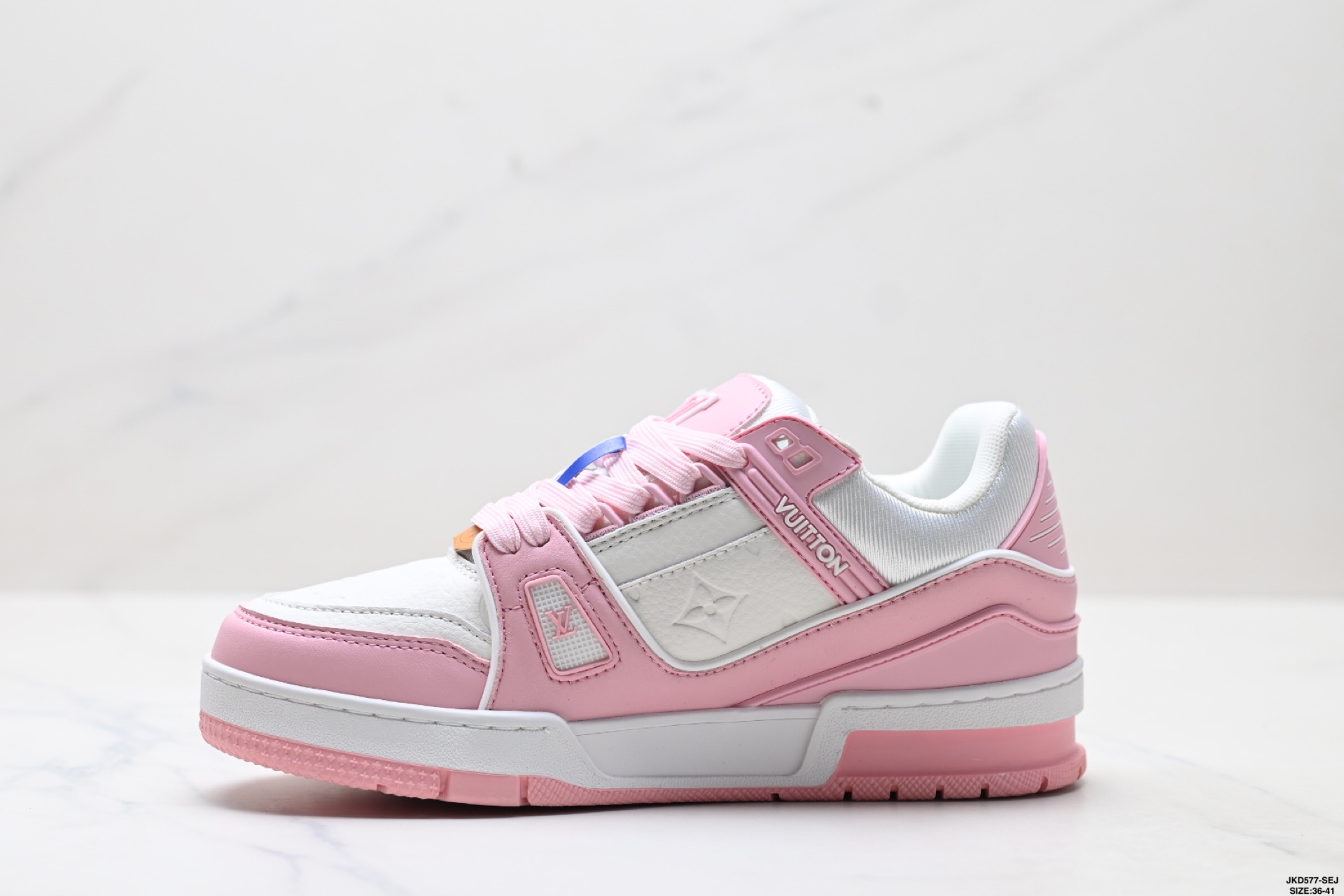 Louis vuitton Trainer Sneaker Low 路易威登 休闲运动文化百搭板鞋