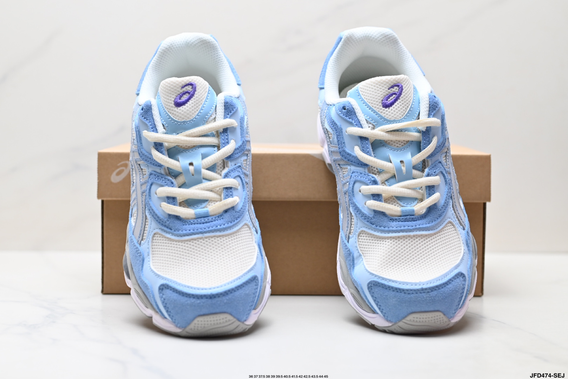 ASICS GEL-NYC 亚瑟士 透气网眼鞋面 配合部分合成革材质 采用全新AHAR+橡胶材质 更加耐磨 1203A383-107