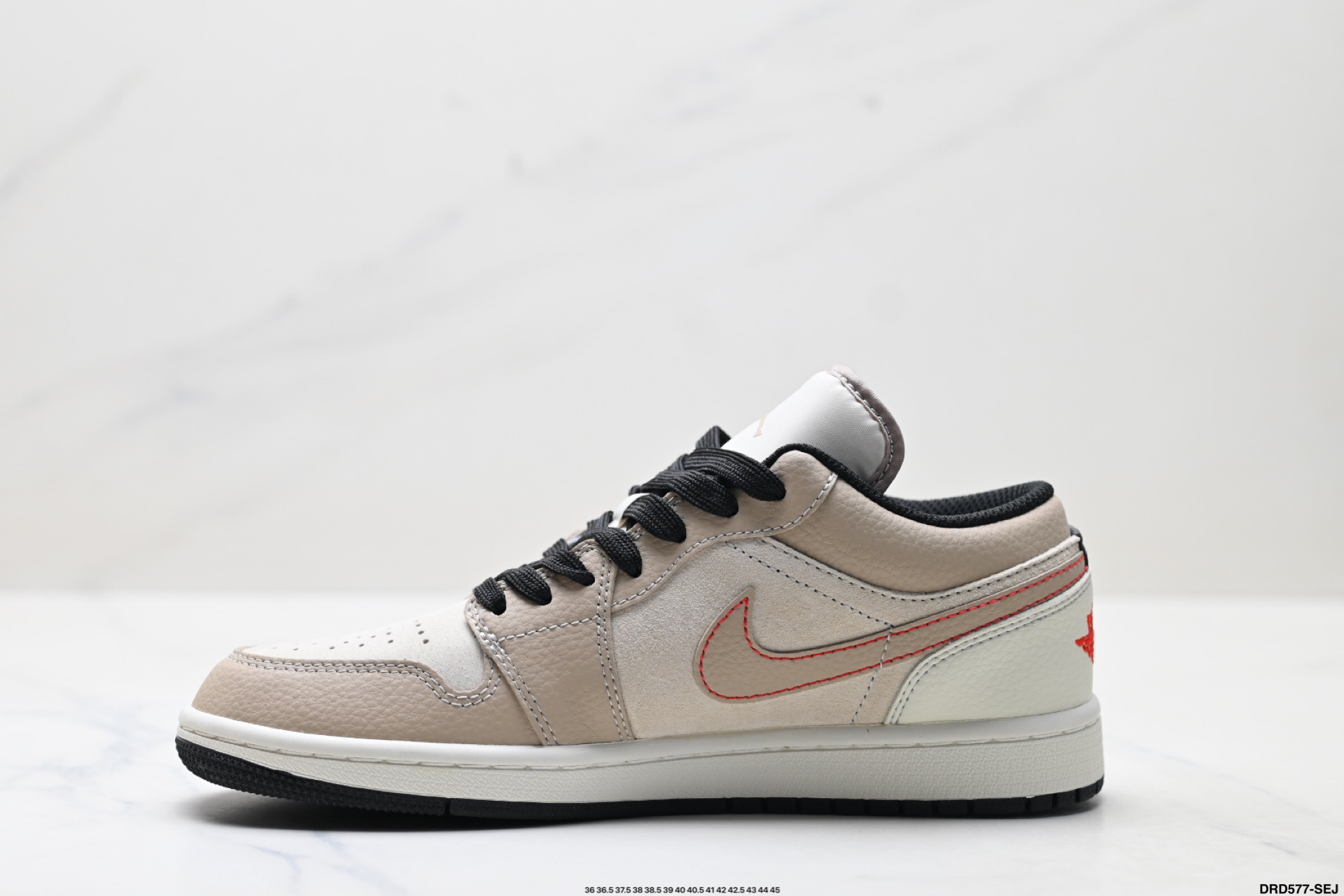 Nike Air Jordan 1 Low: Comodidad y estilo urbano en cada paso, ¡Edición especial! 4 i1756572583817 6452 0 2