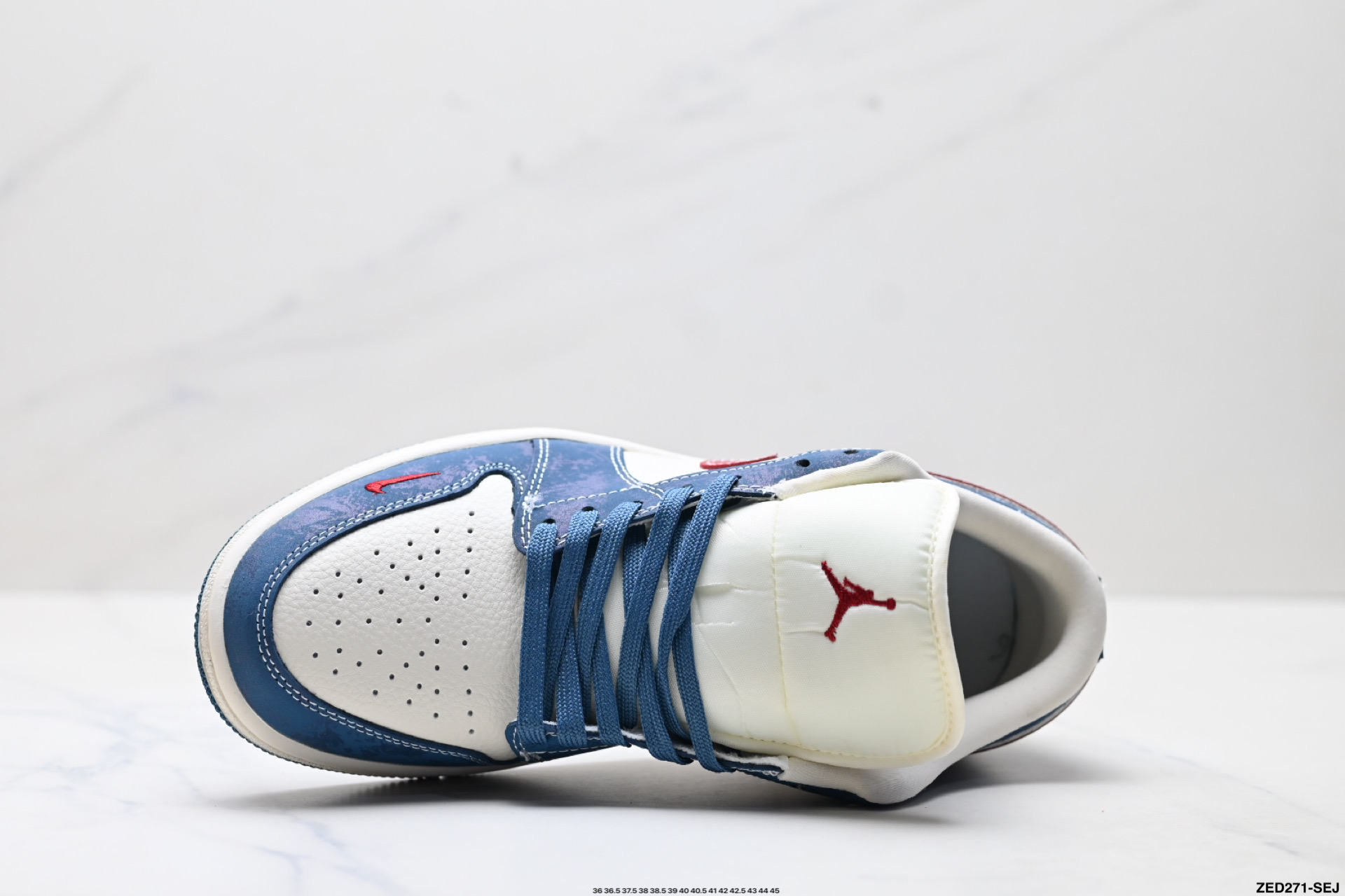 Nike Air Jordan 1 Low: Elegancia y Estilo Urbano en Cada Paso 3 i1756572853361 184 0 1