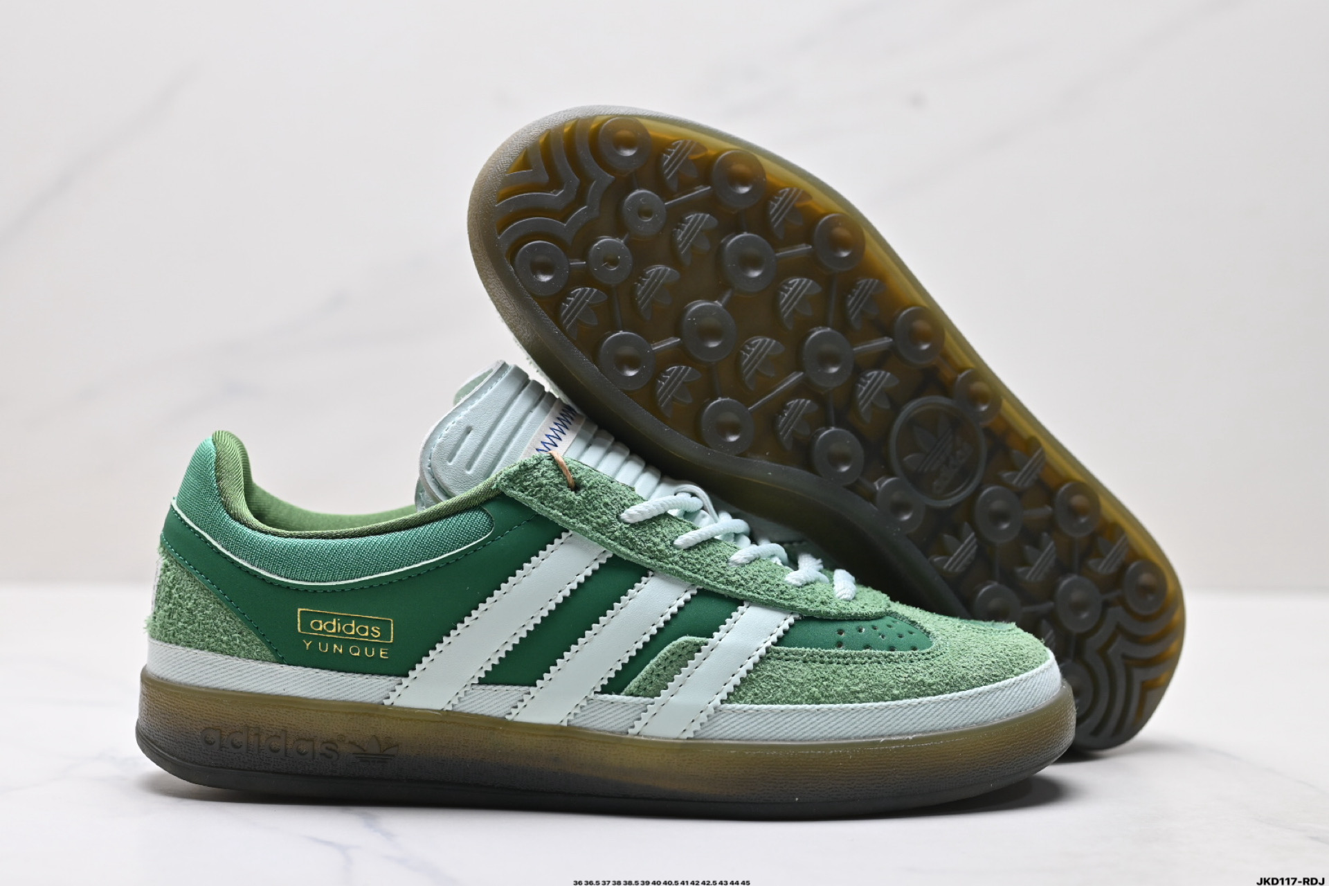 Bad Bunny x Adidas Originals Gazelle INdoor 三叶草休闲防滑耐磨低帮板鞋 JS5049
