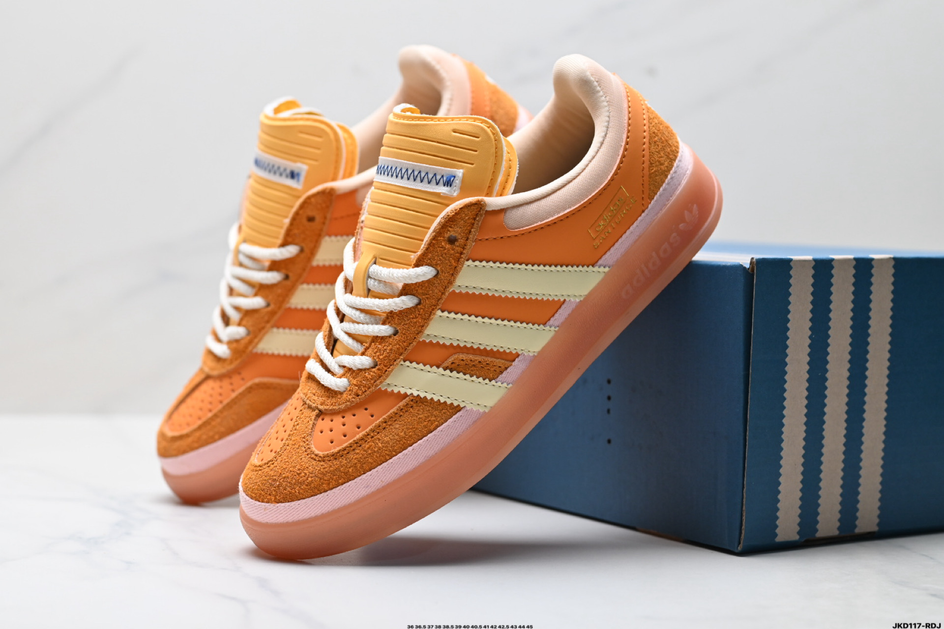 Bad Bunny x Adidas Originals Gazelle INdoor 三叶草休闲防滑耐磨低帮板鞋 JS5049