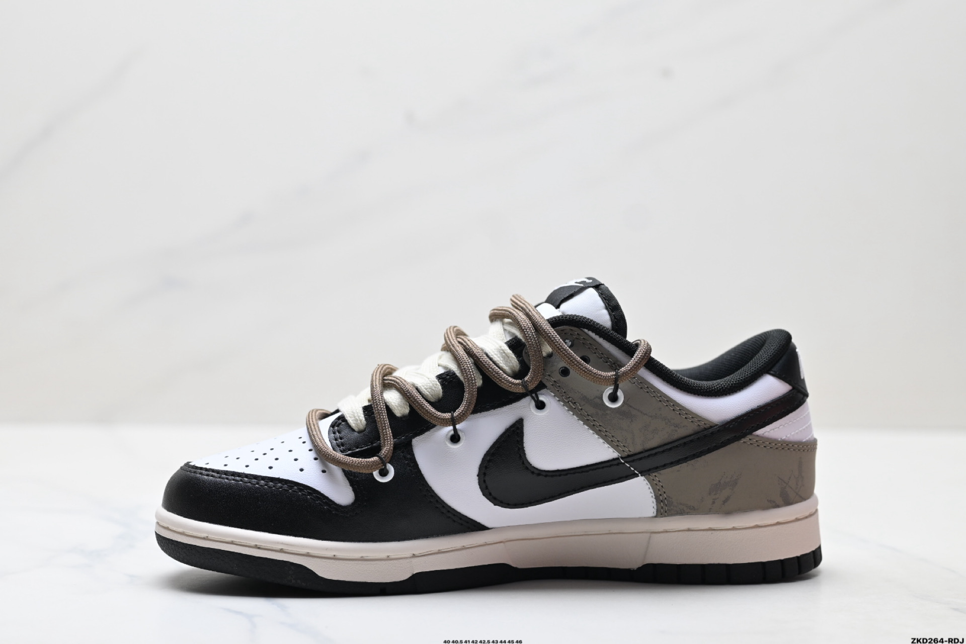 Nike Dunk Low Retro: Zapatillas de edición limitada con diseño único y personalizado 4 i1756652874980 6035 0 2