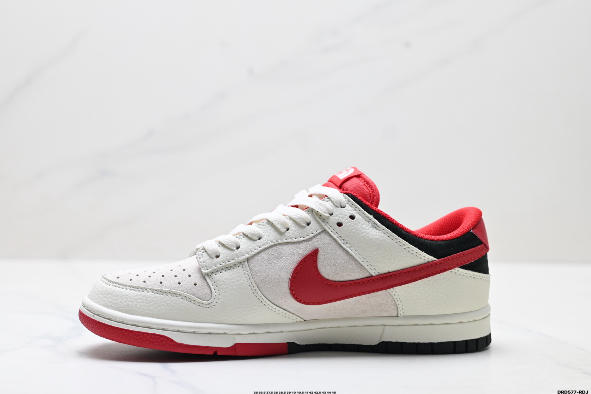 Nike Dunk Low Retro: Estilo y Comodidad Personalizados para tu Día a Día 4 i1756656022413 6478 0 2