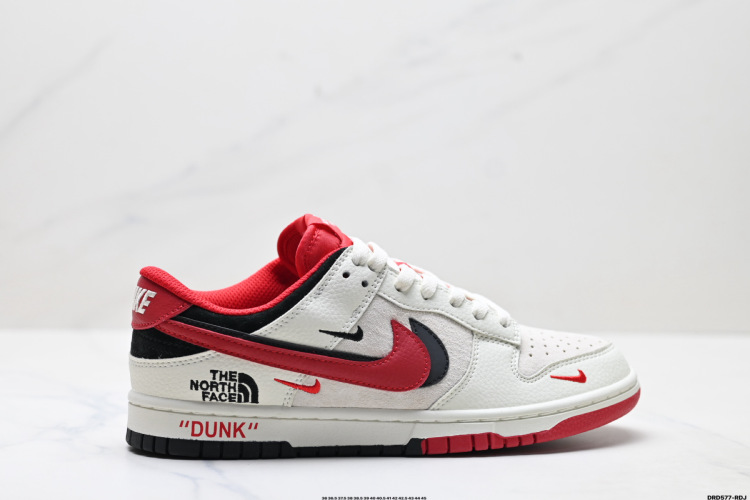 Nike Dunk Low Retro: Estilo y Comodidad Personalizados para tu Día a Día 1 Nike Dunk Low Retro Custom Dior Unisex Zapatillas Casual – Edición Limitada