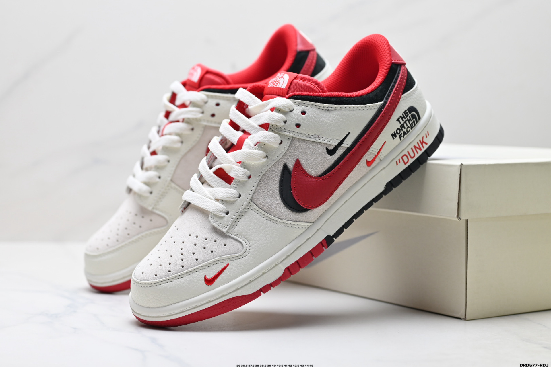 Nike Dunk Low Retro: Estilo y Comodidad Personalizados para tu Día a Día 9 i1756656022844 8757 0 7