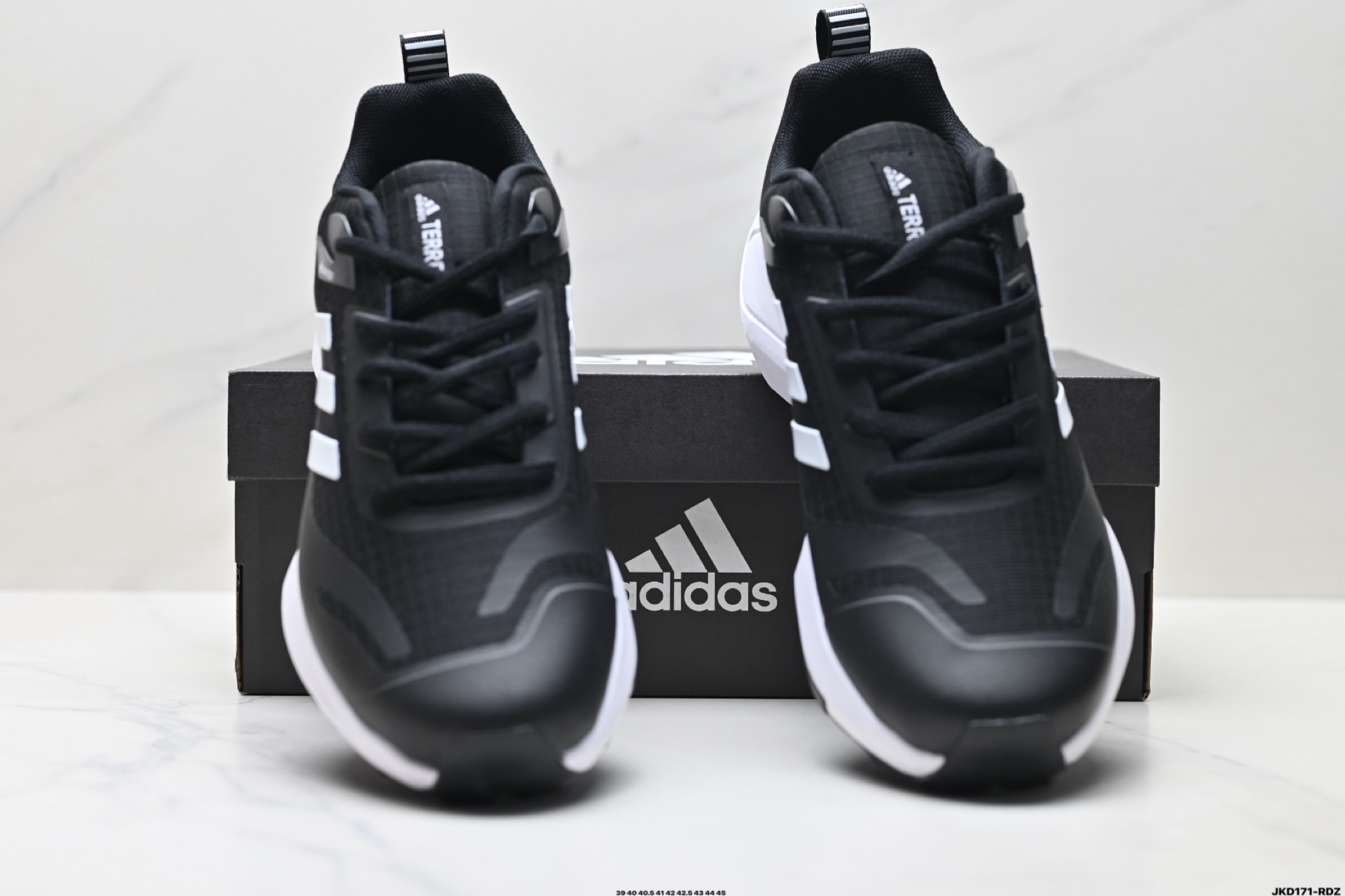 Adidas TERREX GORE-TEX 阿迪达斯 系带缓震轻质舒适百搭运动鞋 D68972