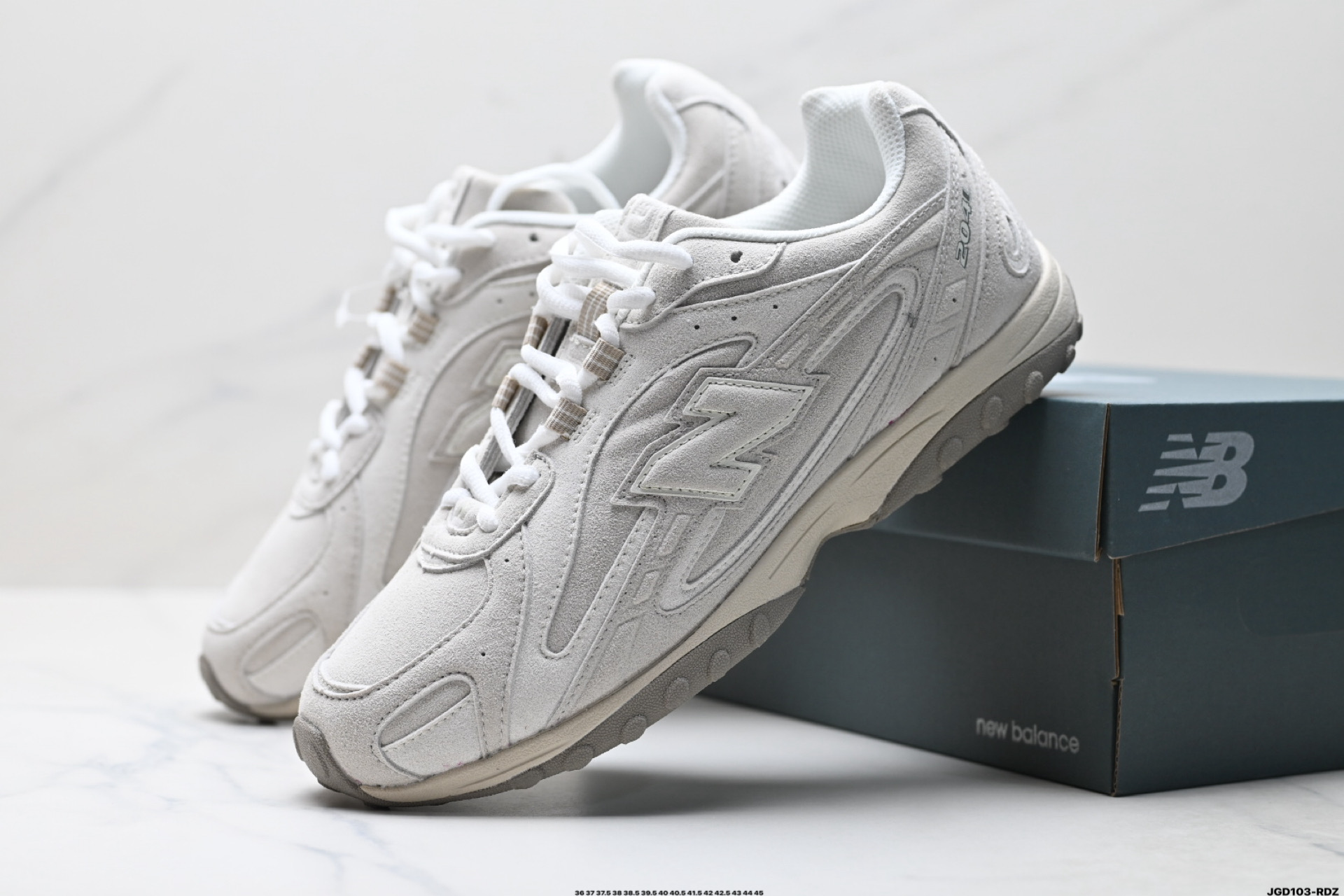 New Balance 204L系列 新百伦 薄底鞋 薄底皮质鞋带德训系 减震耐磨包裹性支撑轻便 低帮 生活休闲鞋 U204LMMC