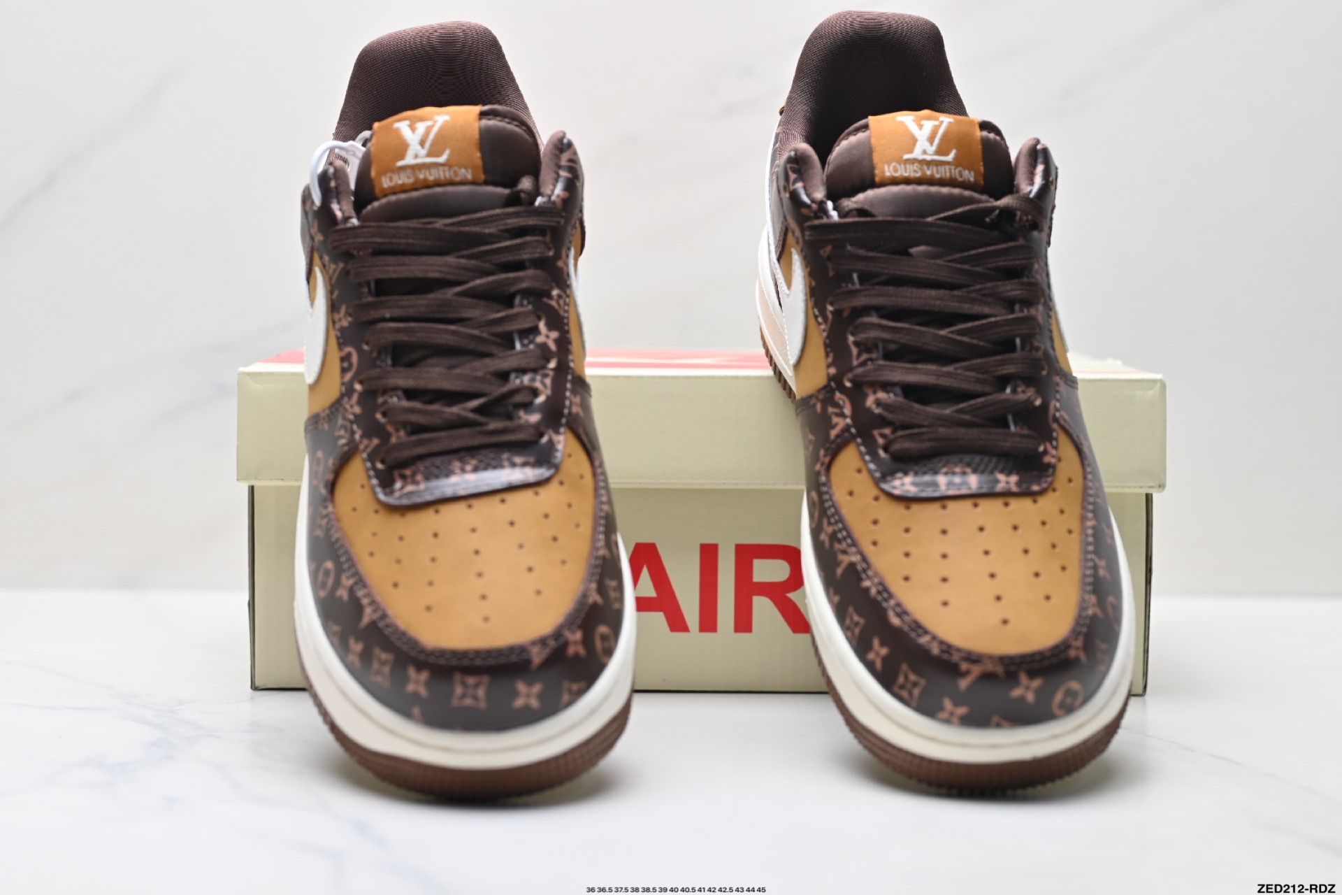 NIKE AIR FORCE 1‘07 XL1979-104