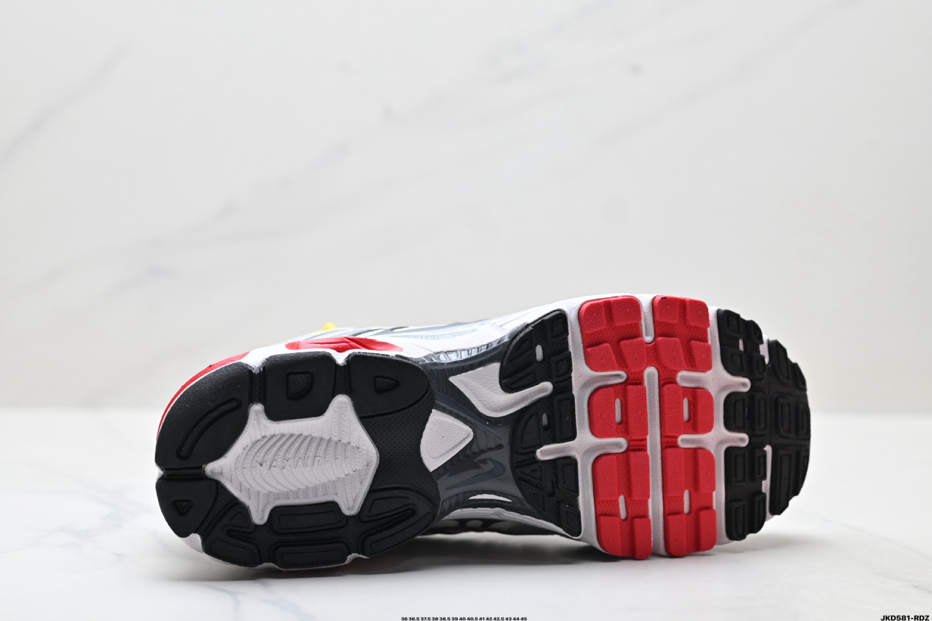 Nike Air Max Moto 2K 耐克 百搭舒适耐磨 低帮跑步鞋 HQ2056-007