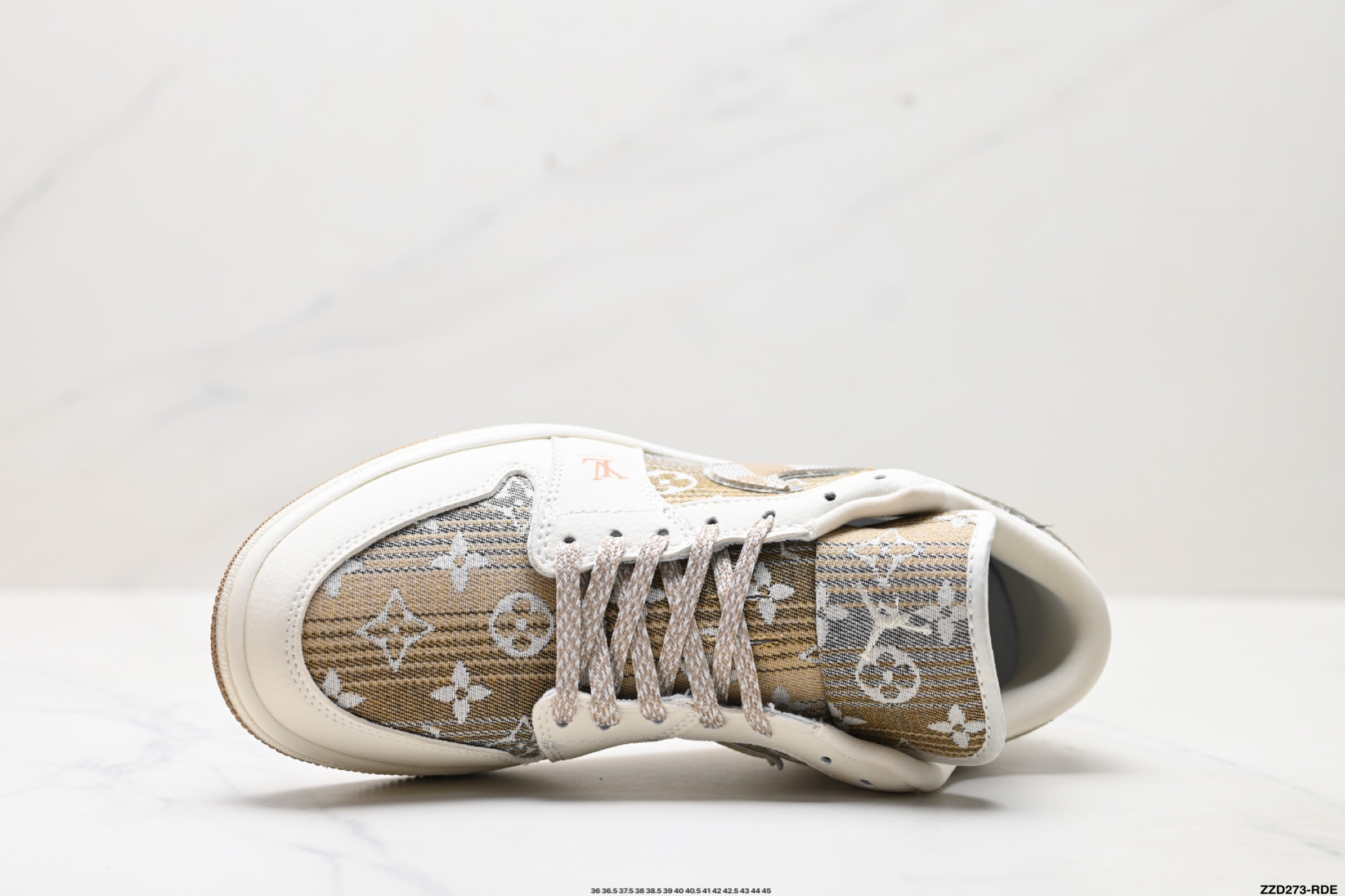 Nike Air Jordan 1 Low AJ1乔1低帮休闲板鞋 LR2025-008