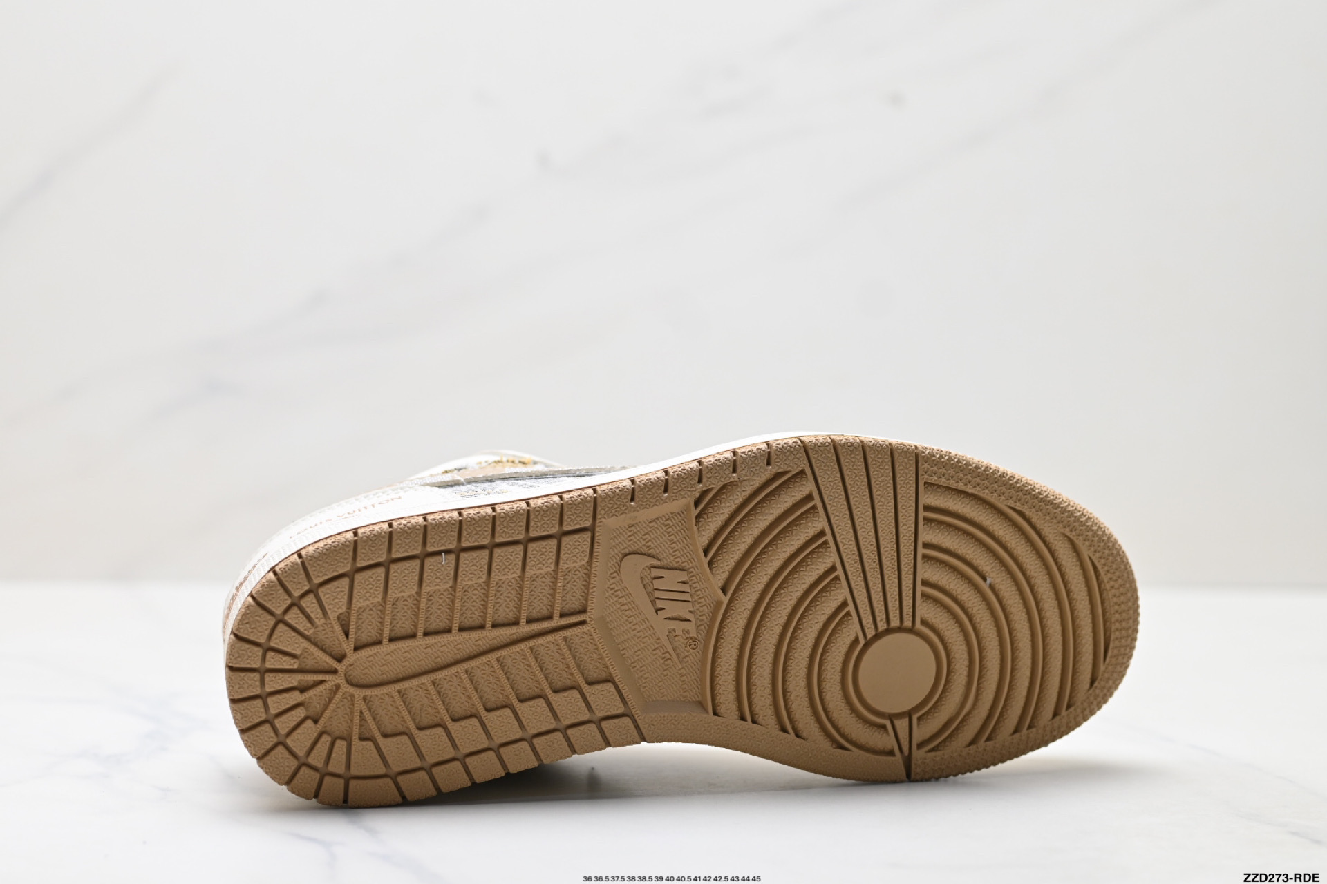 Nike Air Jordan 1 Low AJ1乔1低帮休闲板鞋 LR2025-008