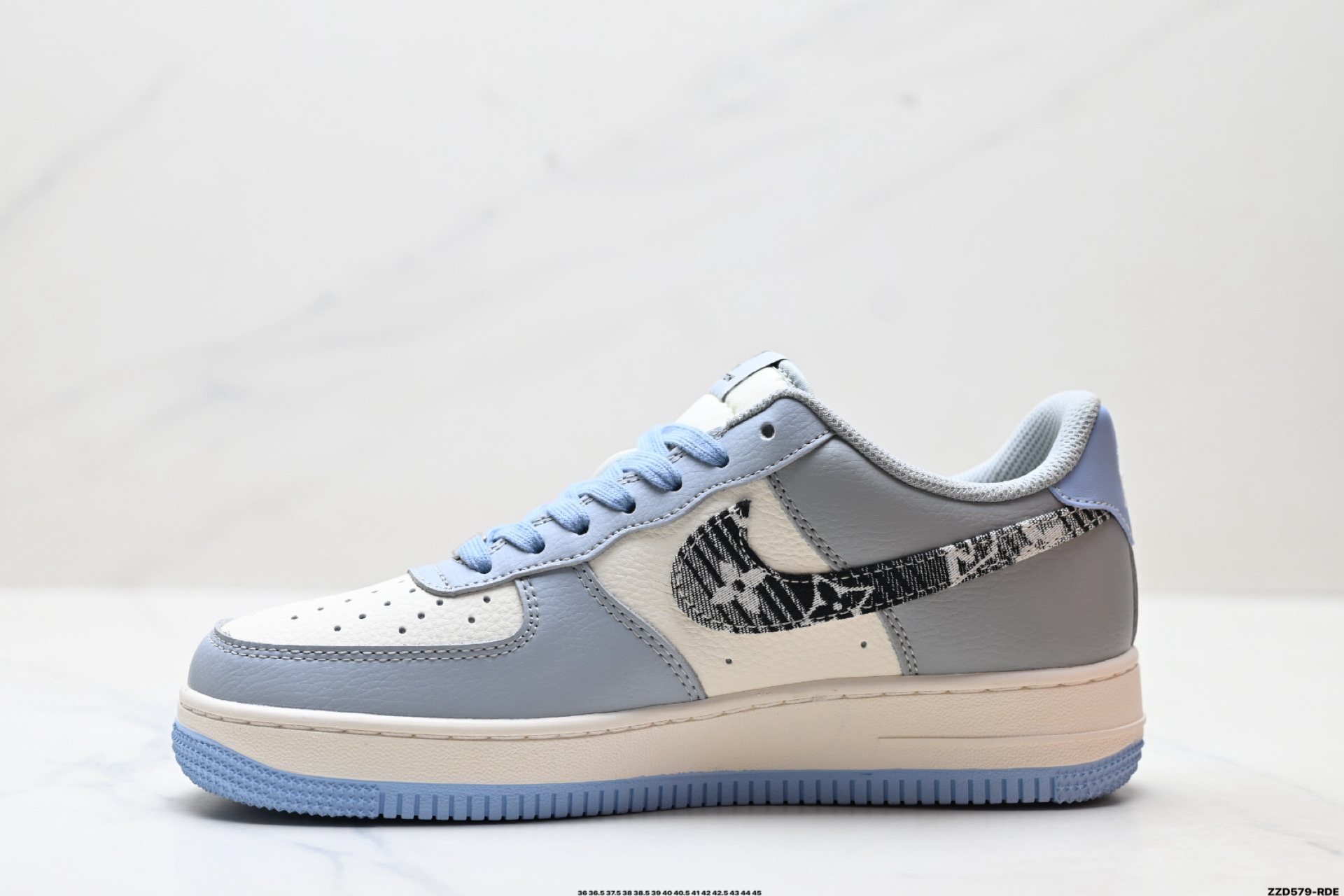 NIKE AIR FORCE 1‘07 LV8 HS8068-047